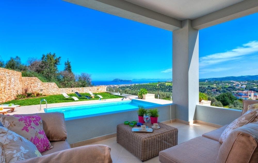 Athinais Villa