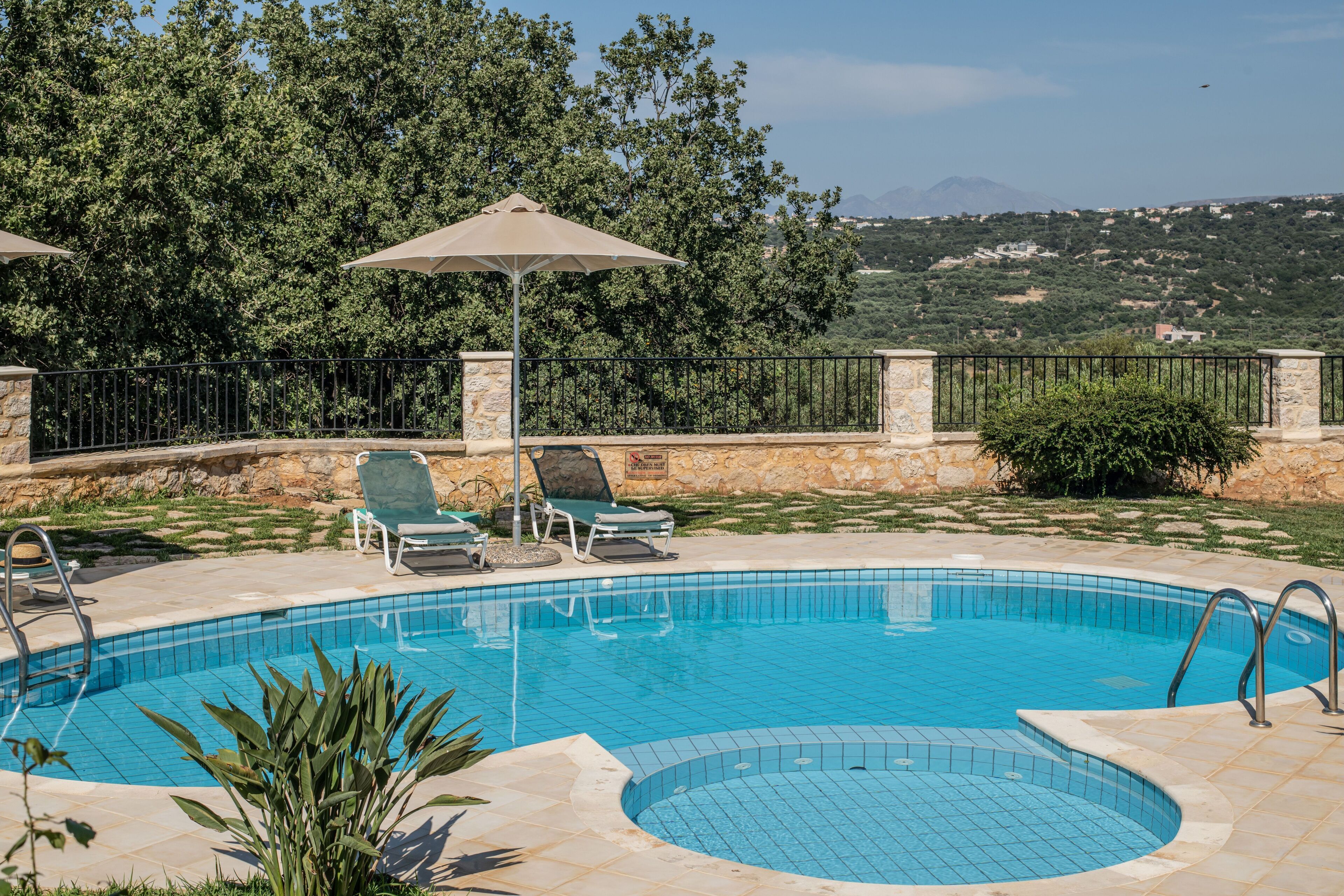 Chloe - Gerani Villas