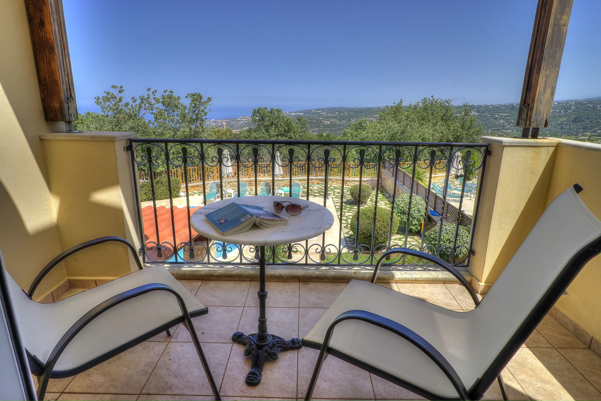 Gerani Villas