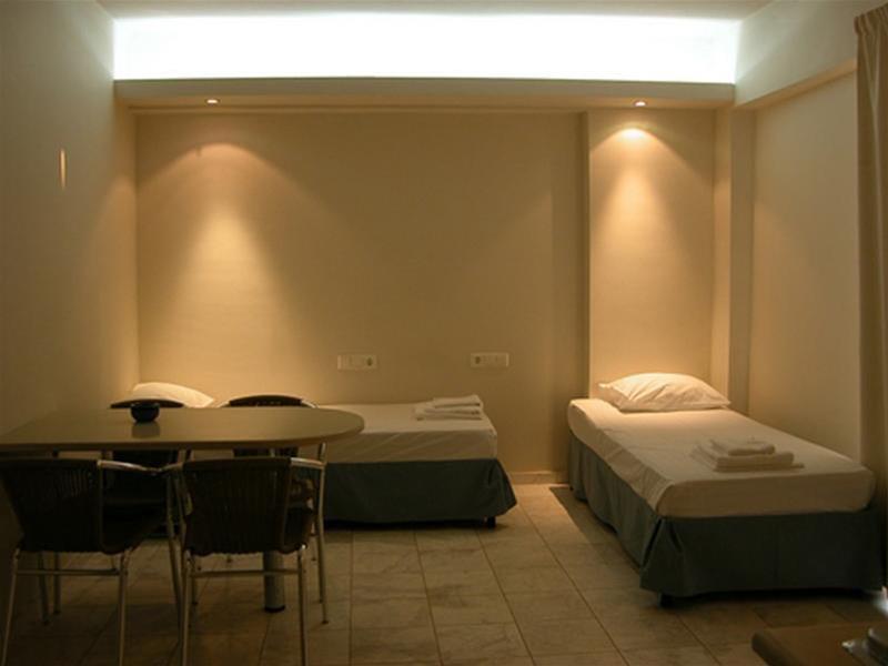 Golden Bay Hotel & Bungalows