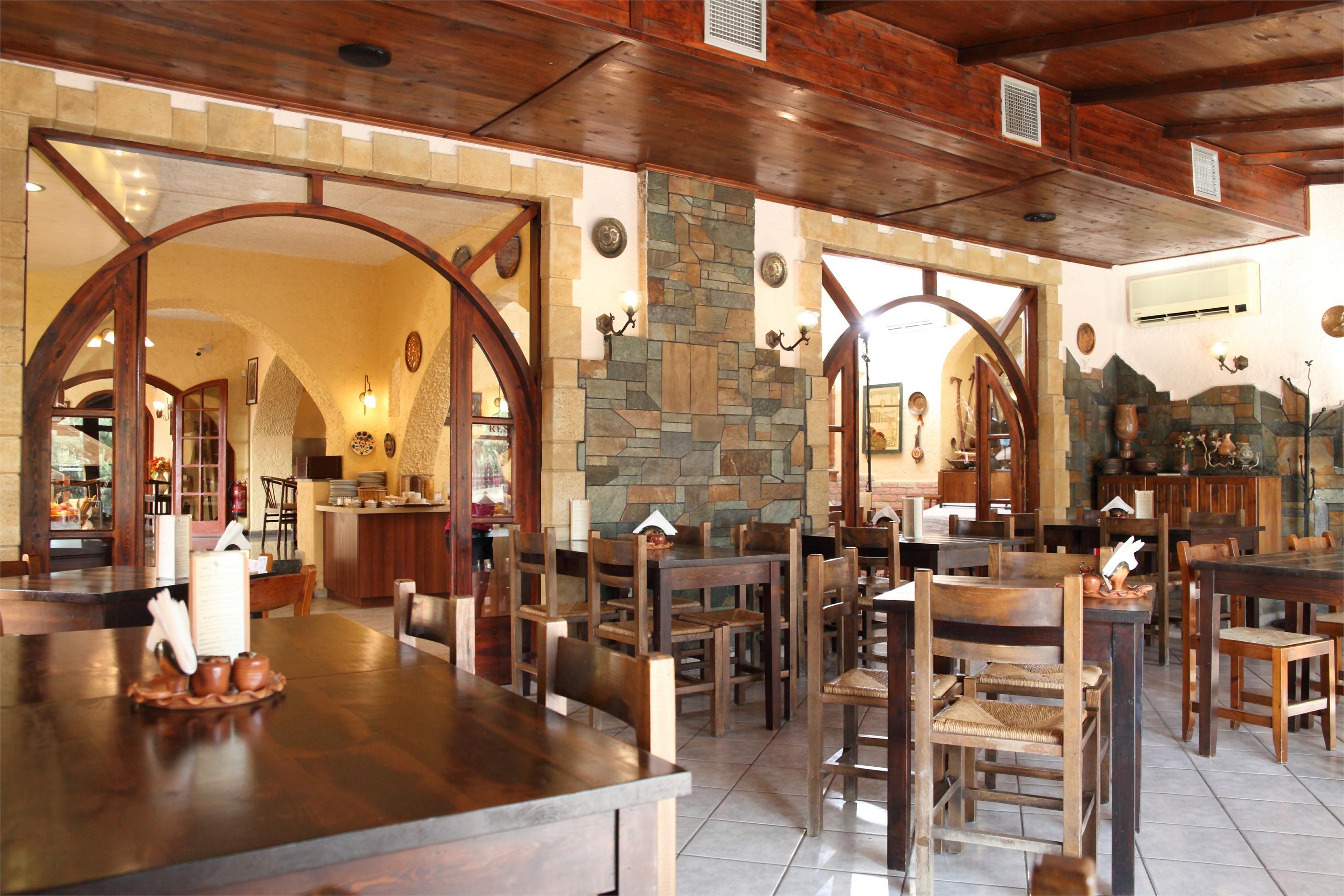 Erato Hotel