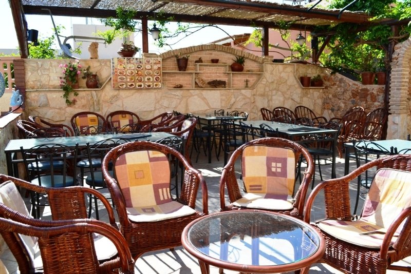 Erato Hotel