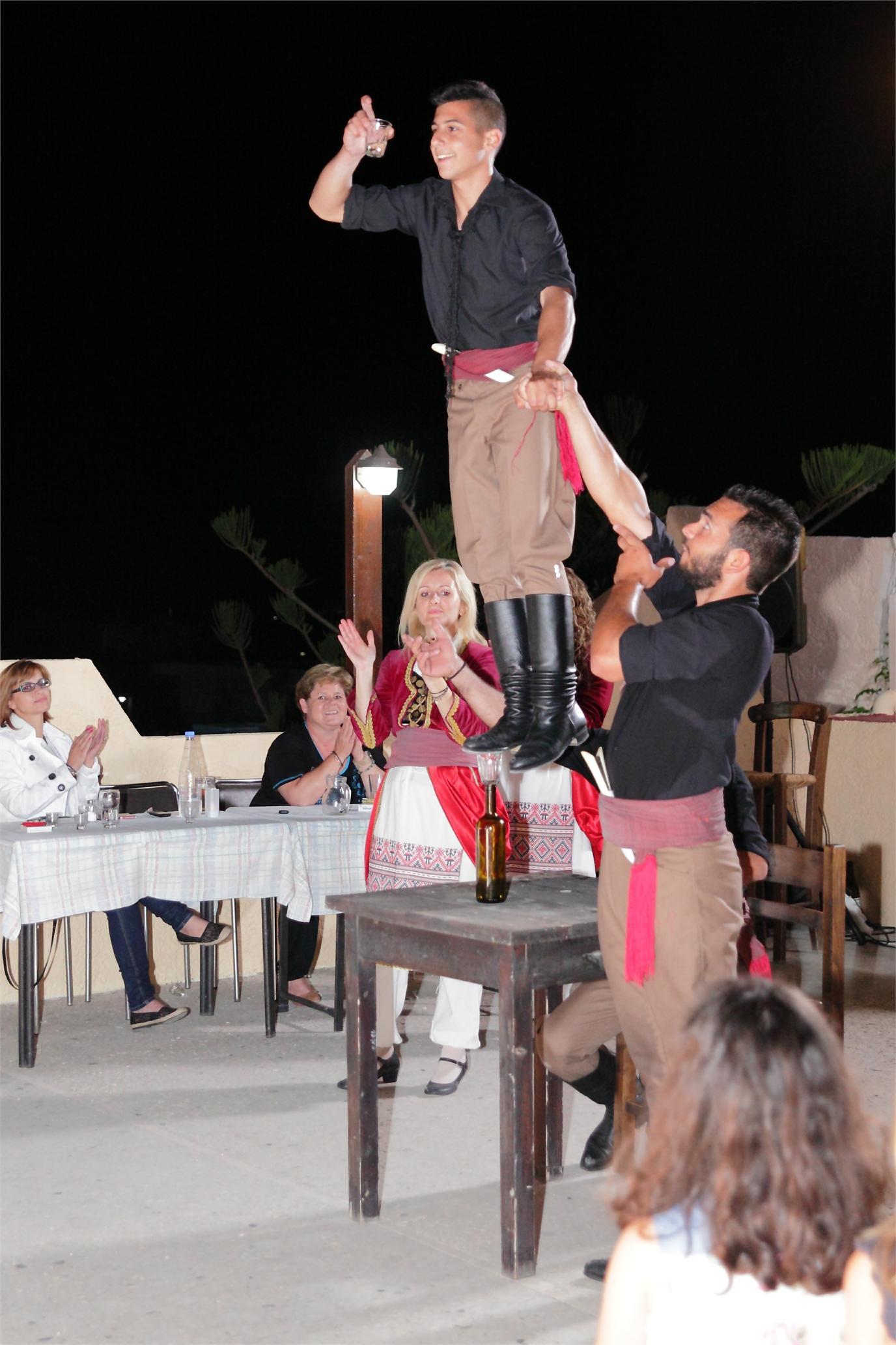 Erato Hotel