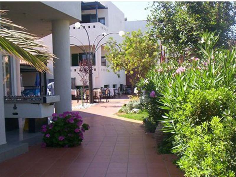 Creteco Hotel & Suites