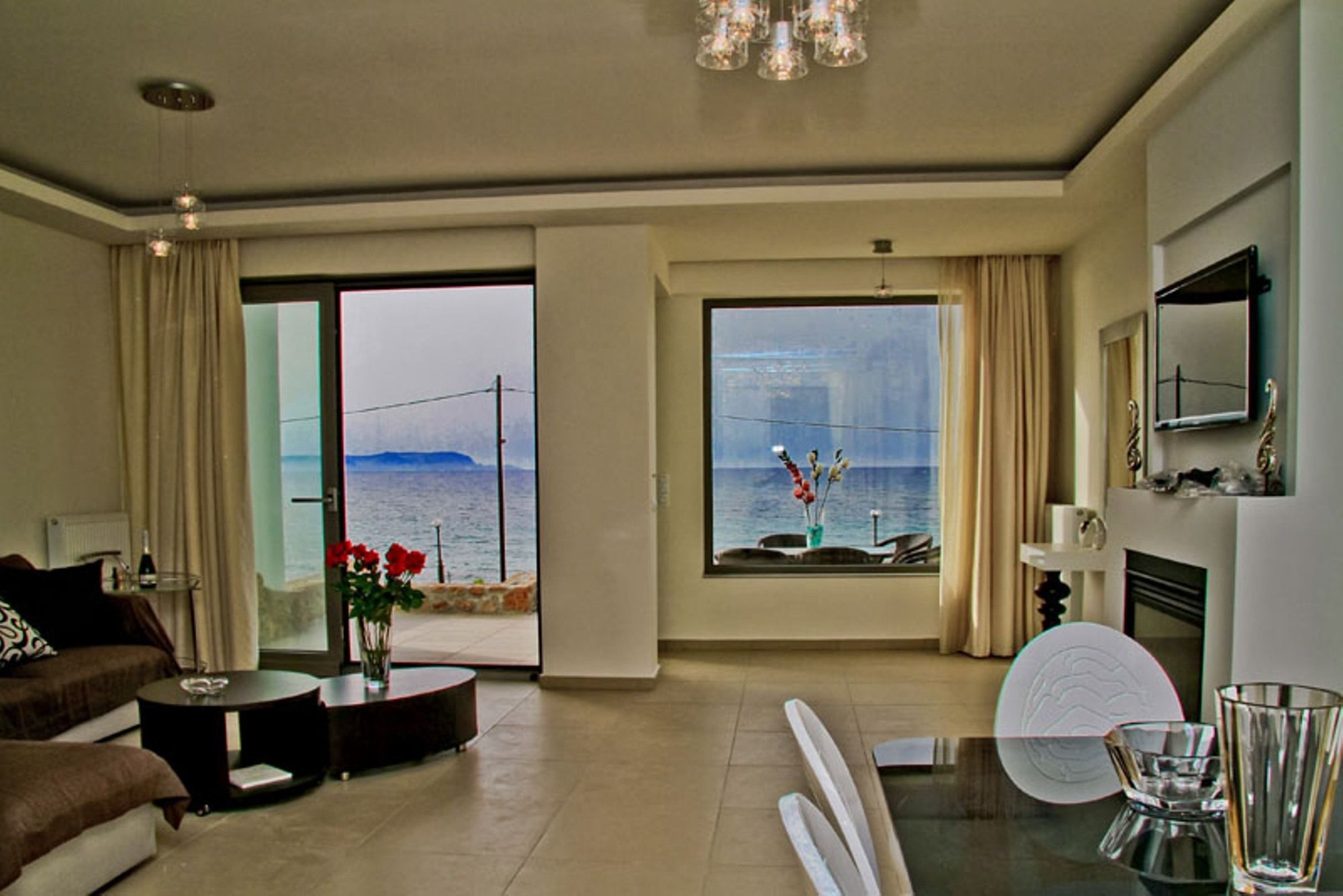 Villas Beach Front Katrin