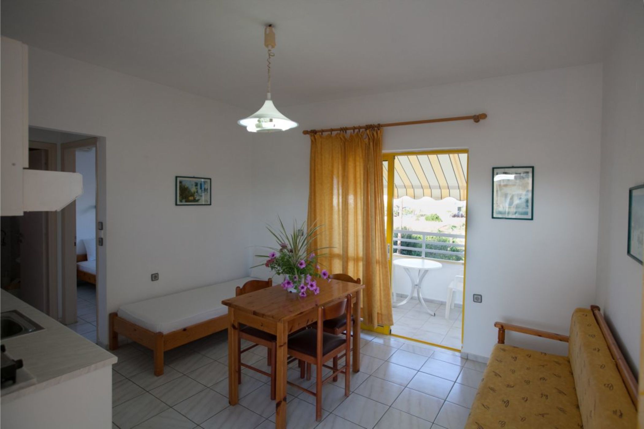 Cosmi Apartments By Estia