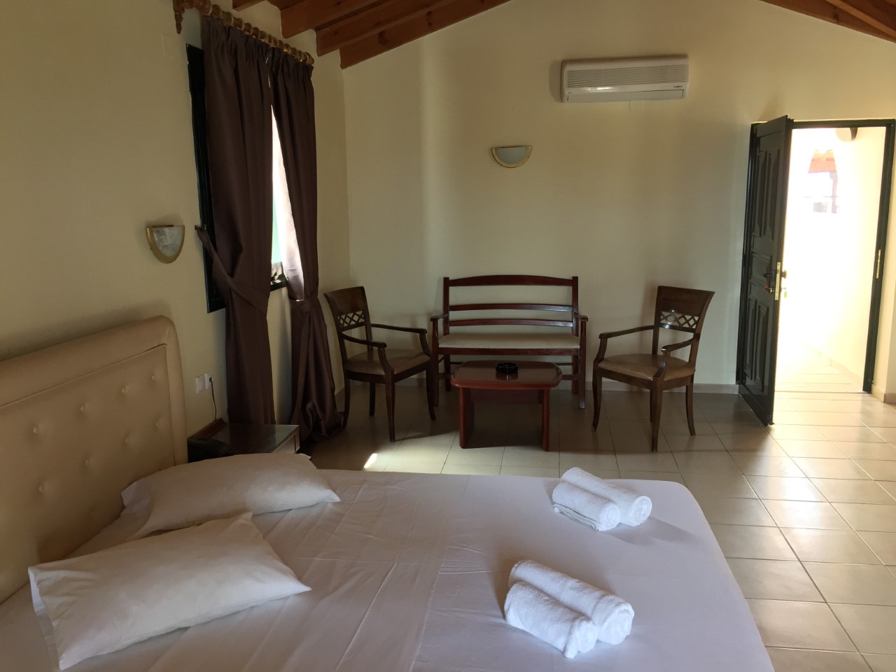Diogenis Blue Palace Hotel