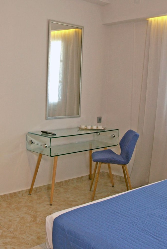 Niriides Home