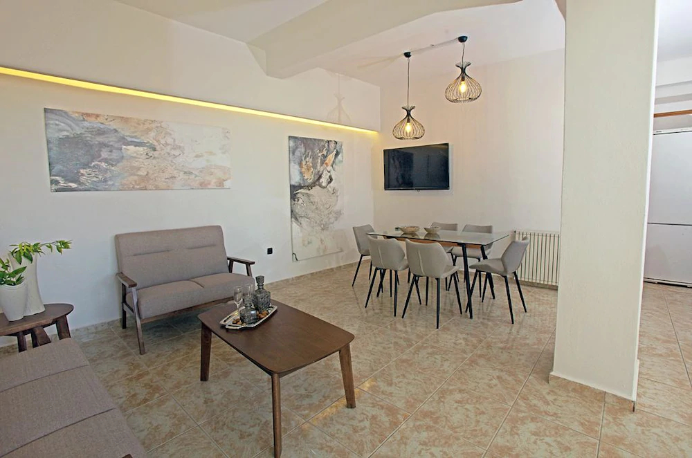 Niriides Home