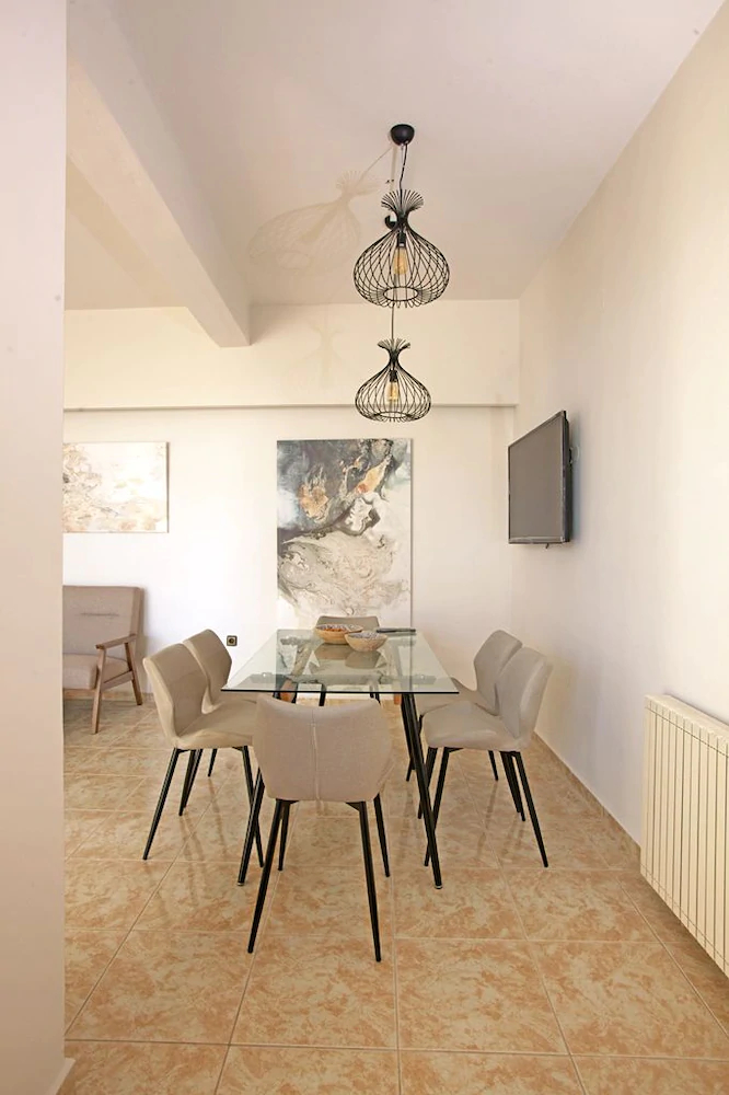 Niriides Home