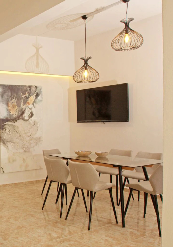 Niriides Home