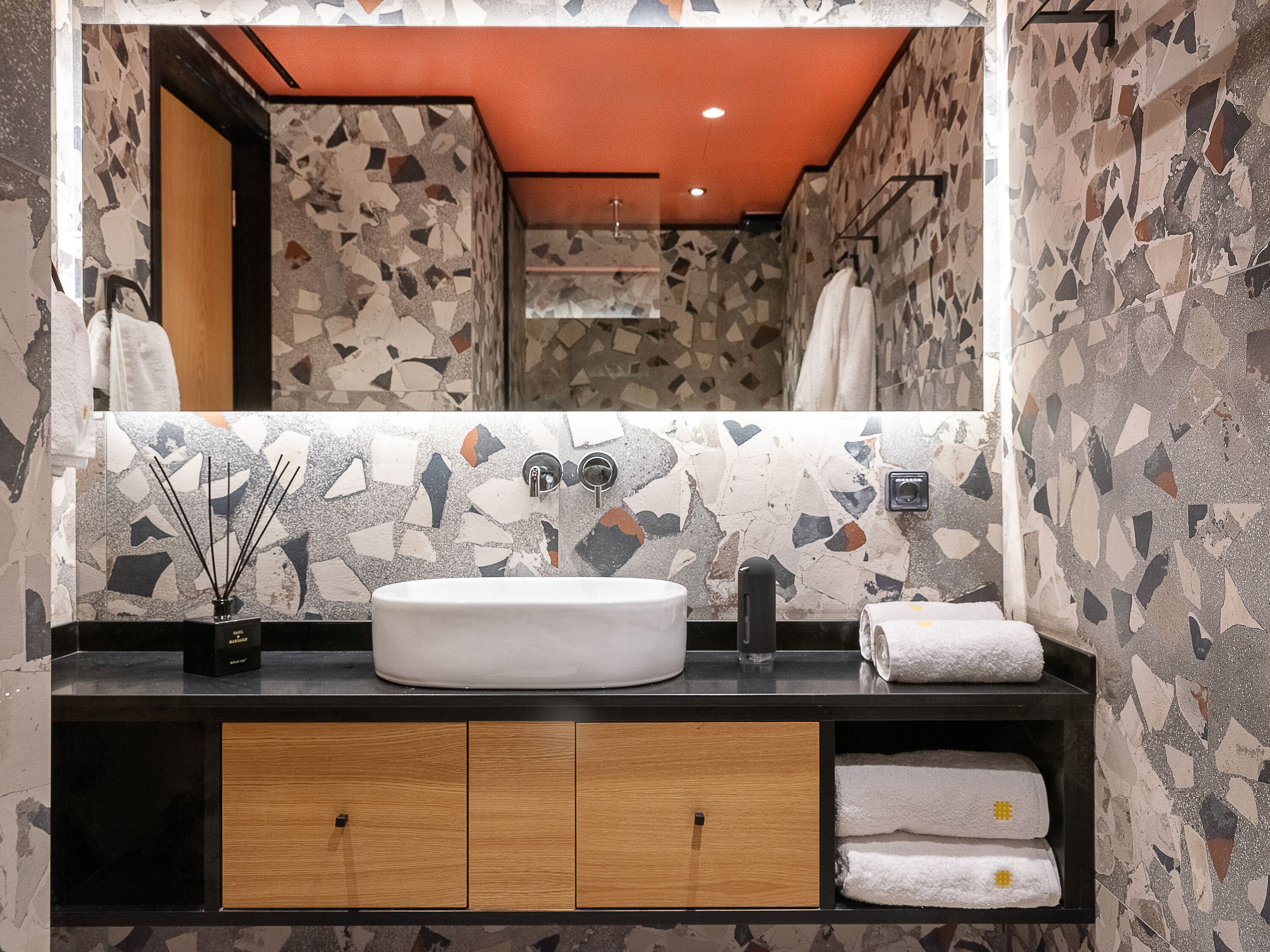 3 Pines Design Living