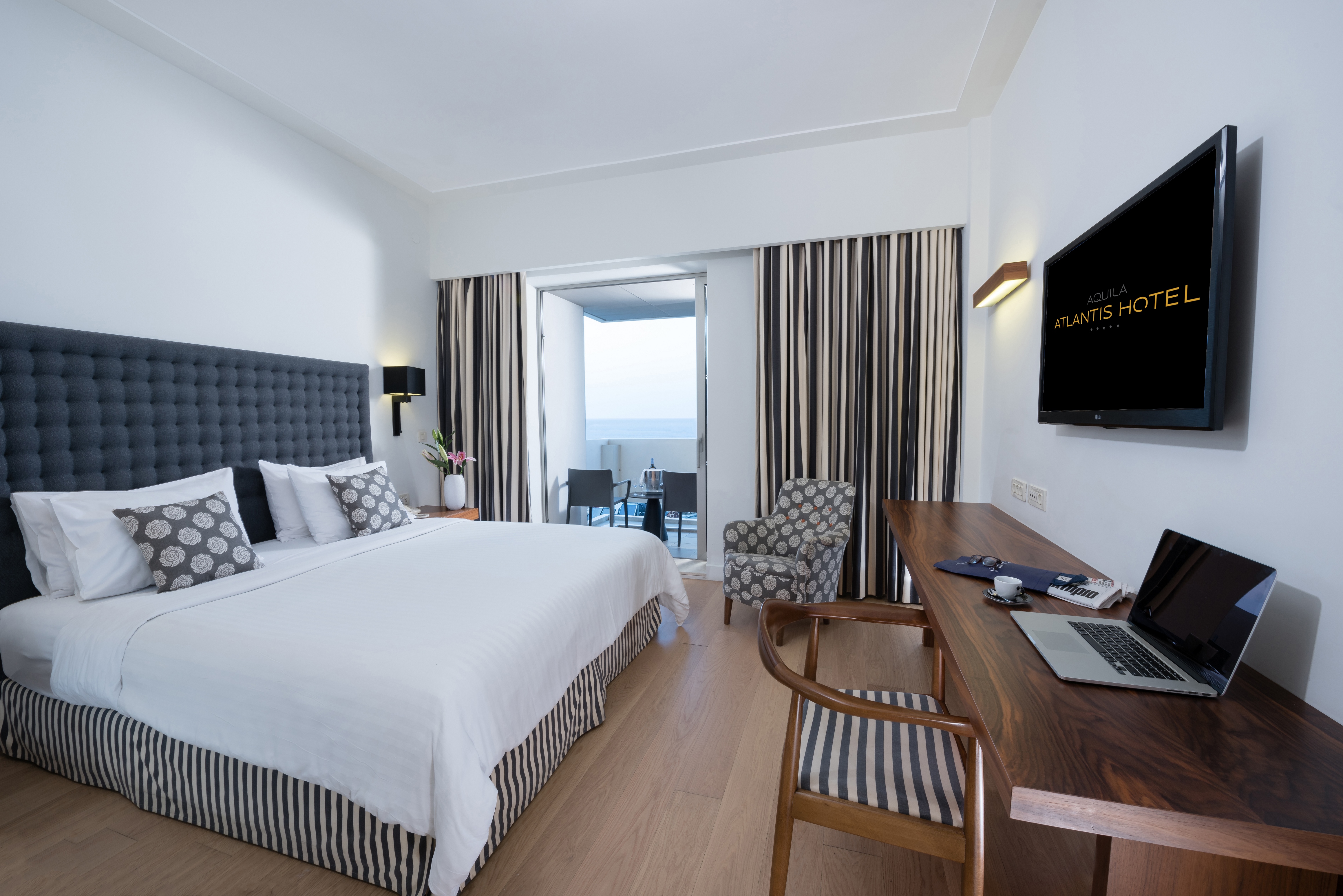 Aquila Atlantis Hotel