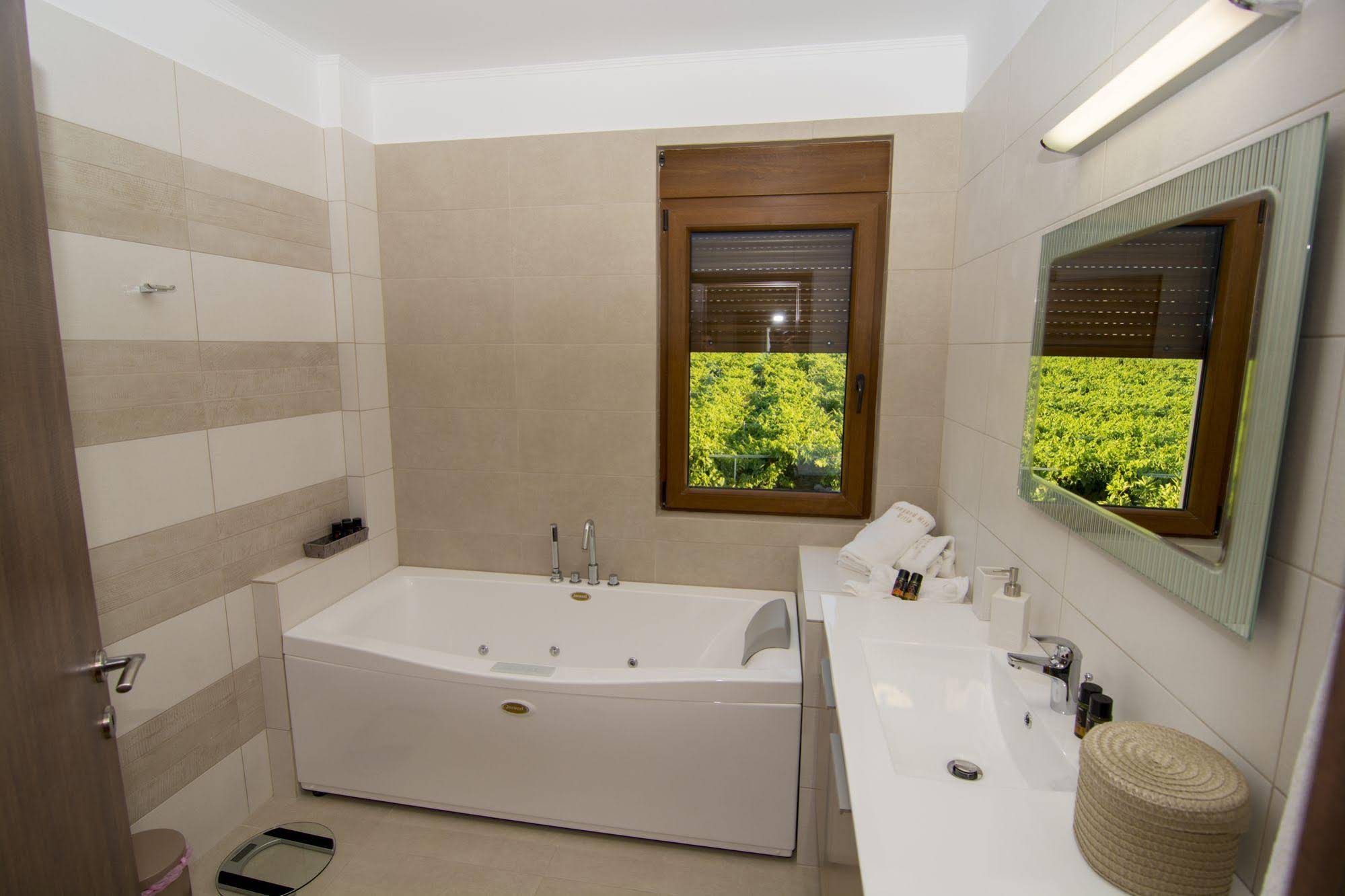 Cretan Vineyard Hill Villa