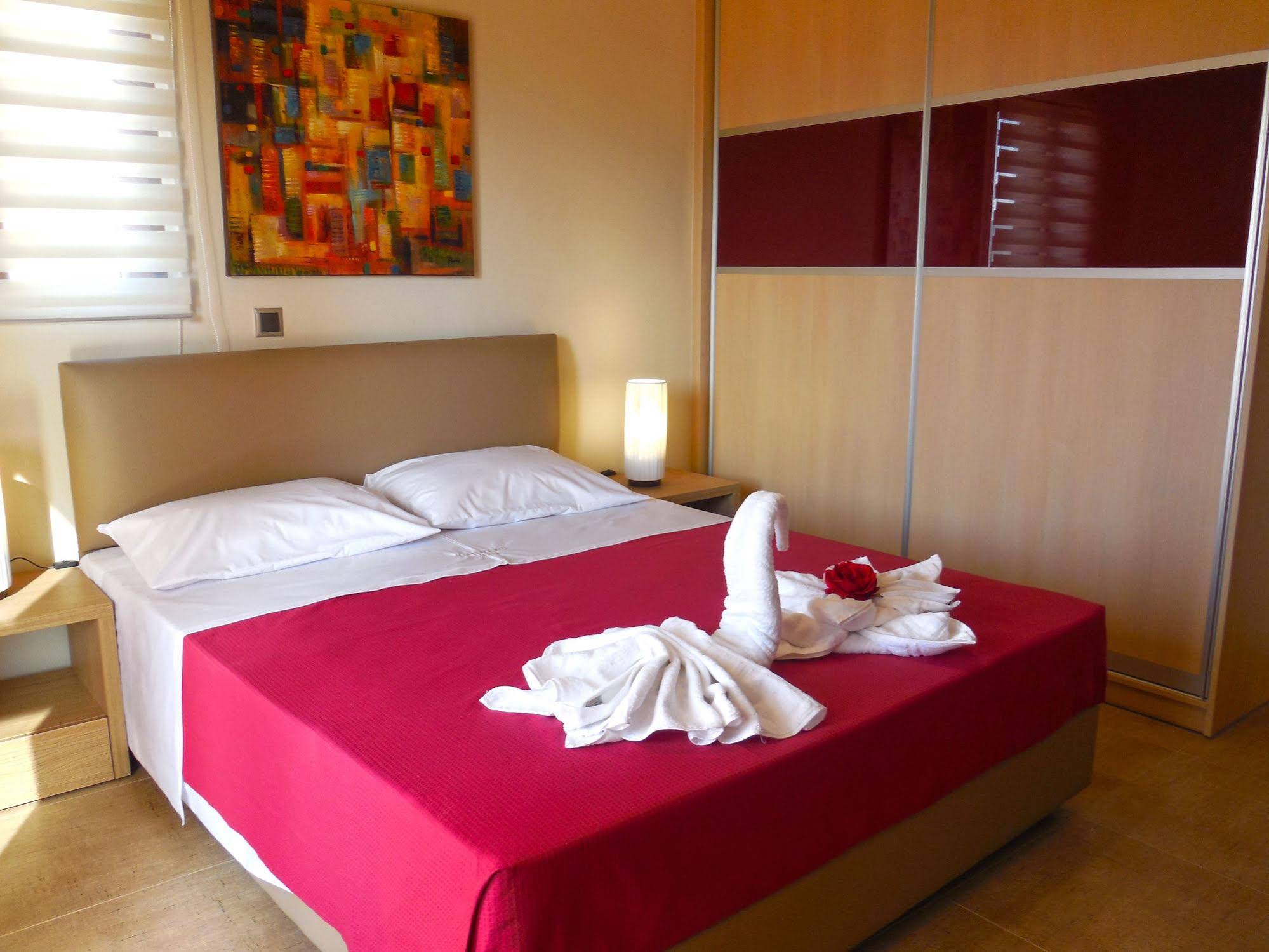 Cretan Vineyard Hill Villa