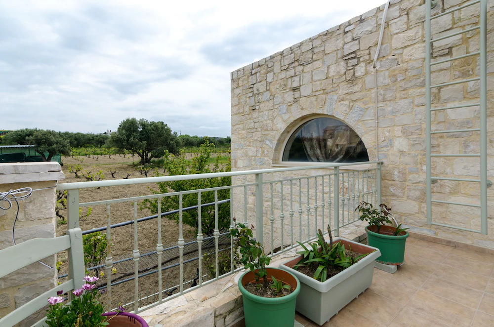 Dora's Stone Houses