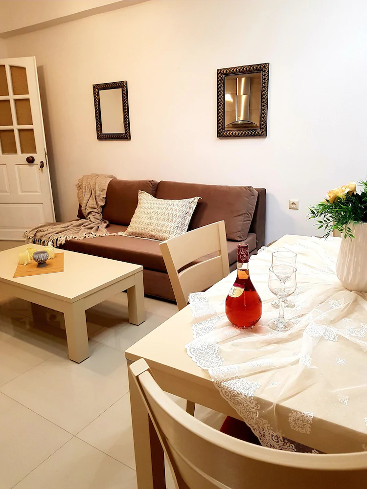 Emmanouil Airport Beach Apartment