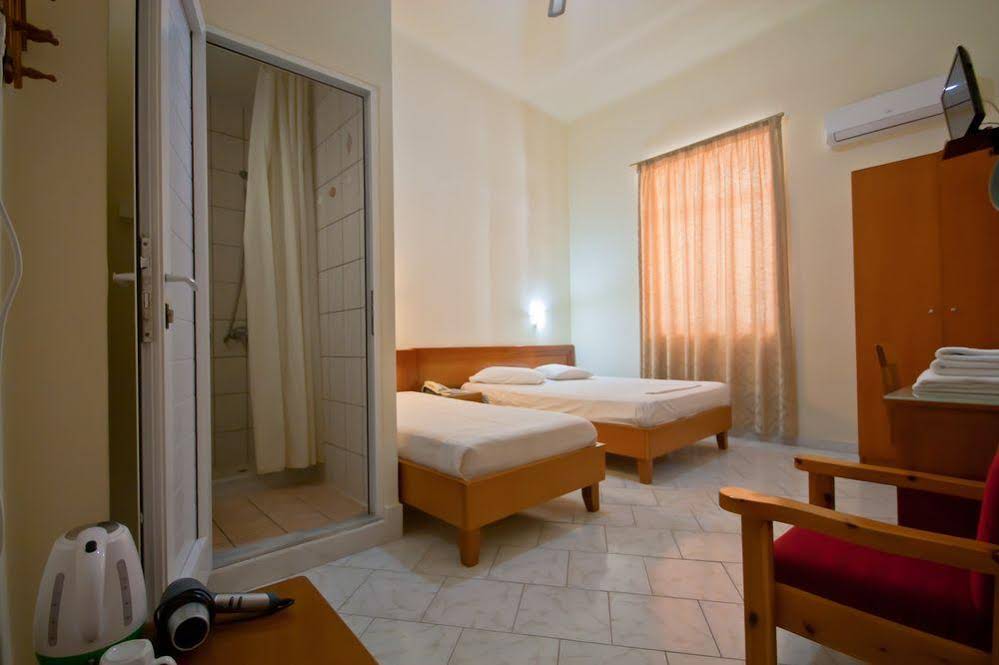 Hotel Lena
