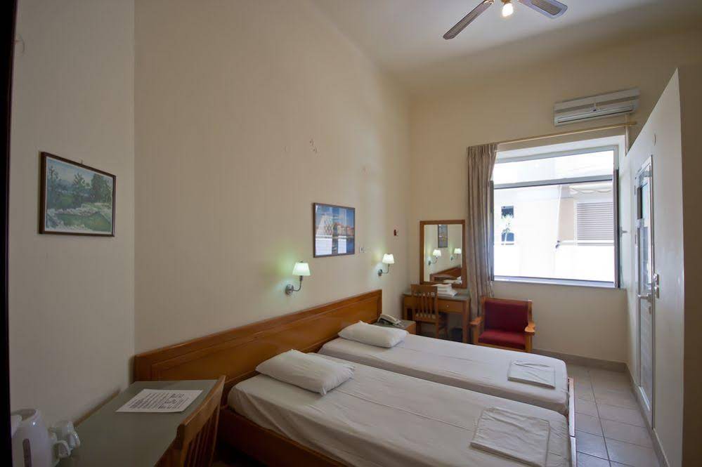 Hotel Lena