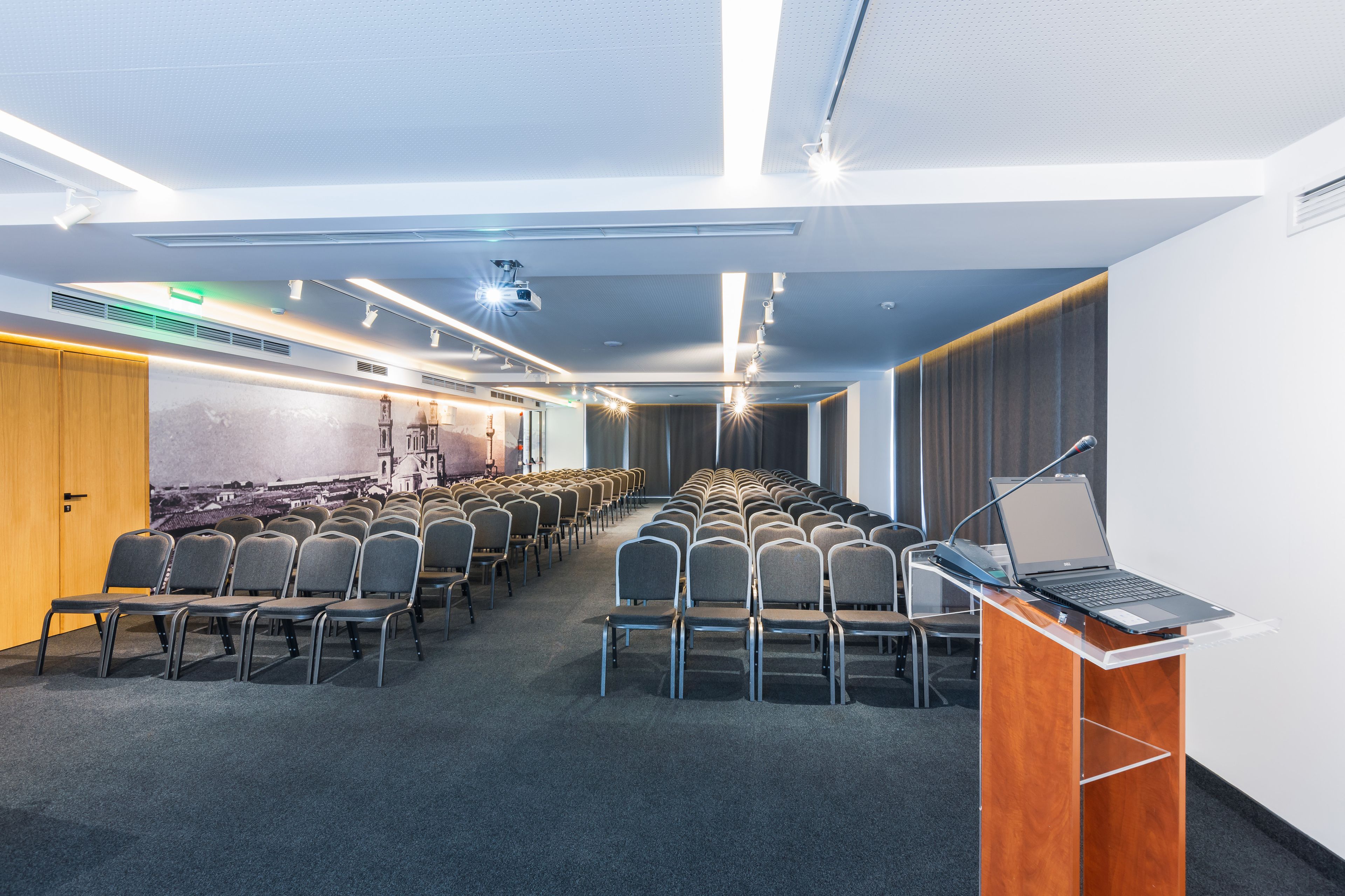 ibis Styles Heraklion Central Hotel