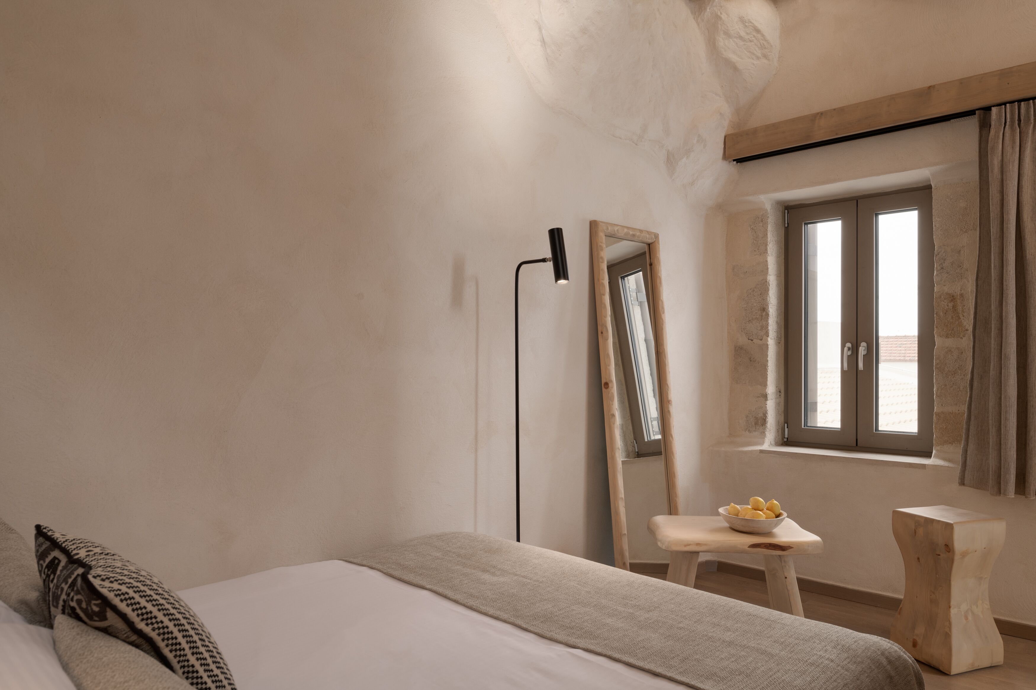 Manili Boutique Suites & Villas