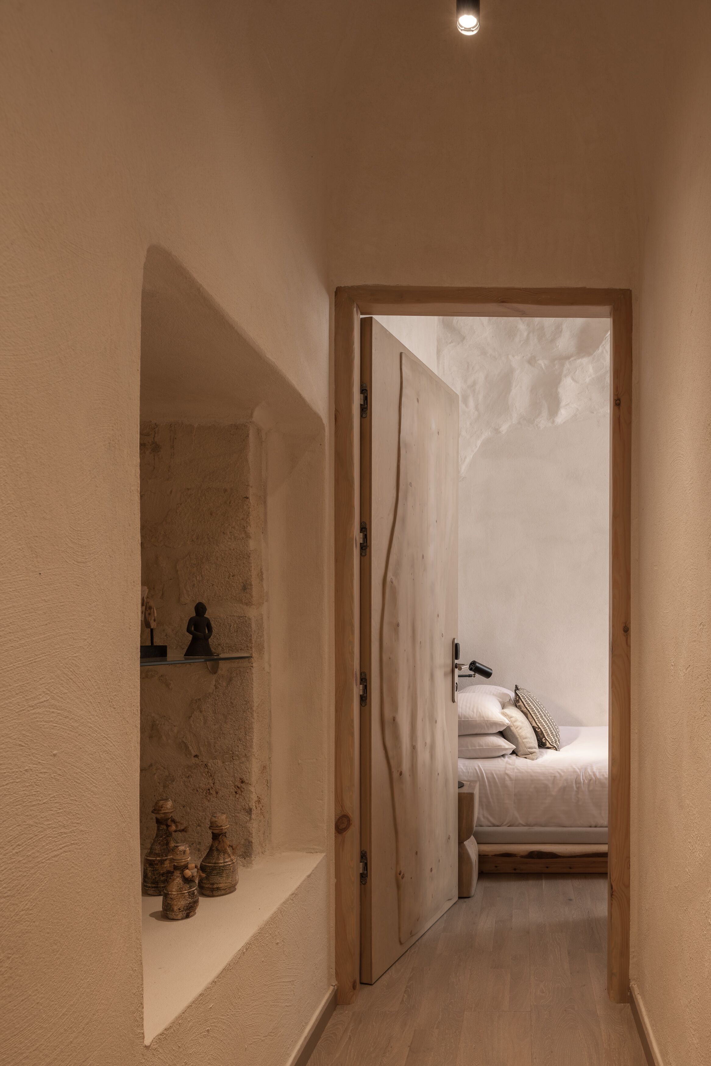 Manili Boutique Suites & Villas