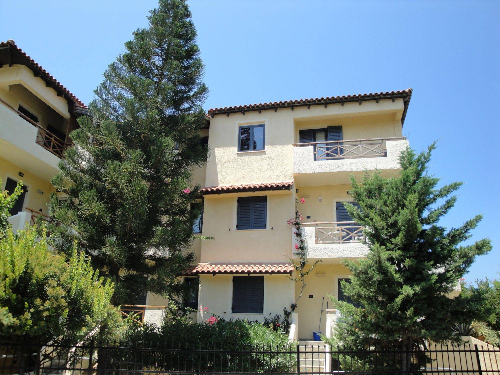 Nancy Chara Apartments