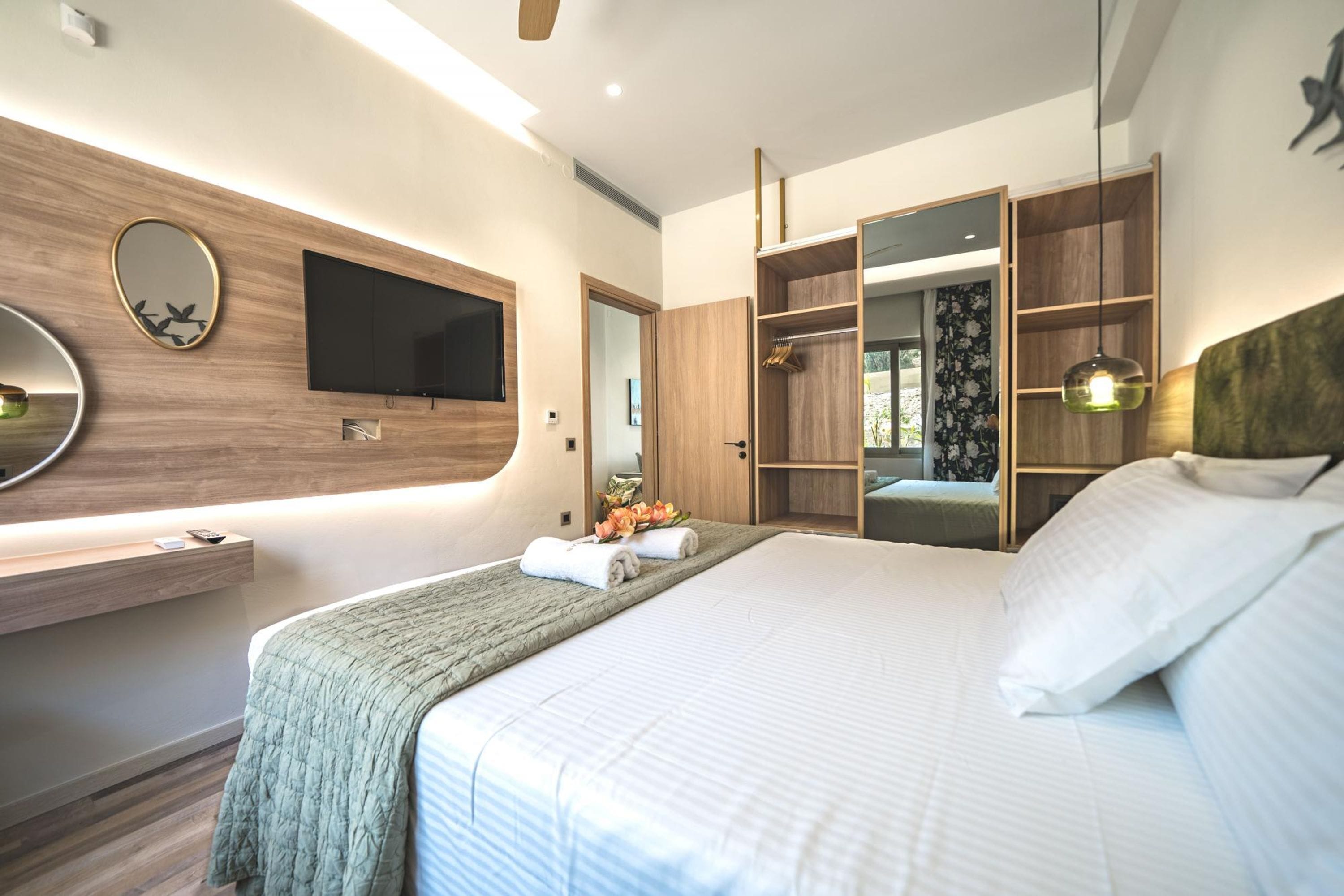 Oleas Suite Sun Private Pool