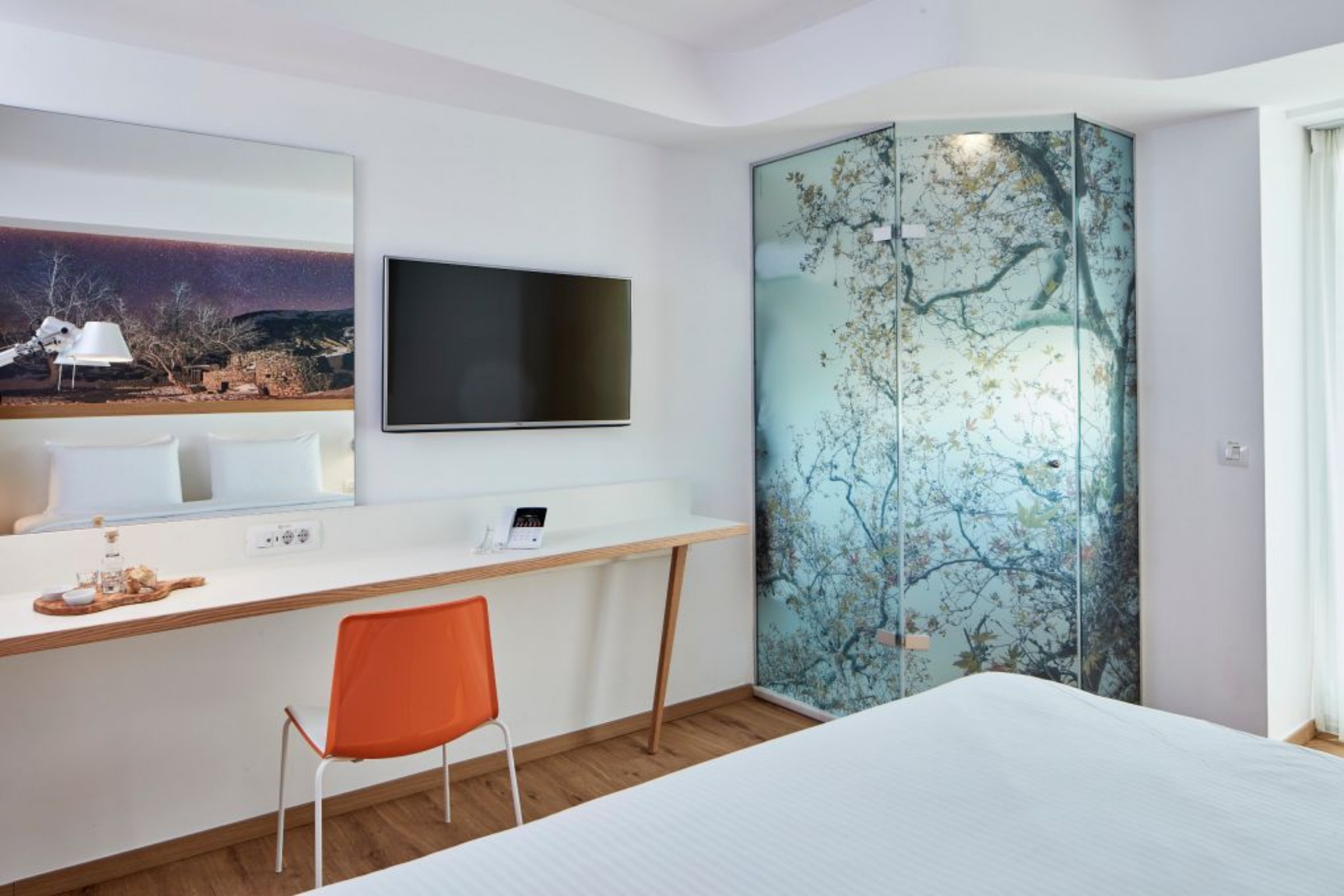 Olive Green Hotel