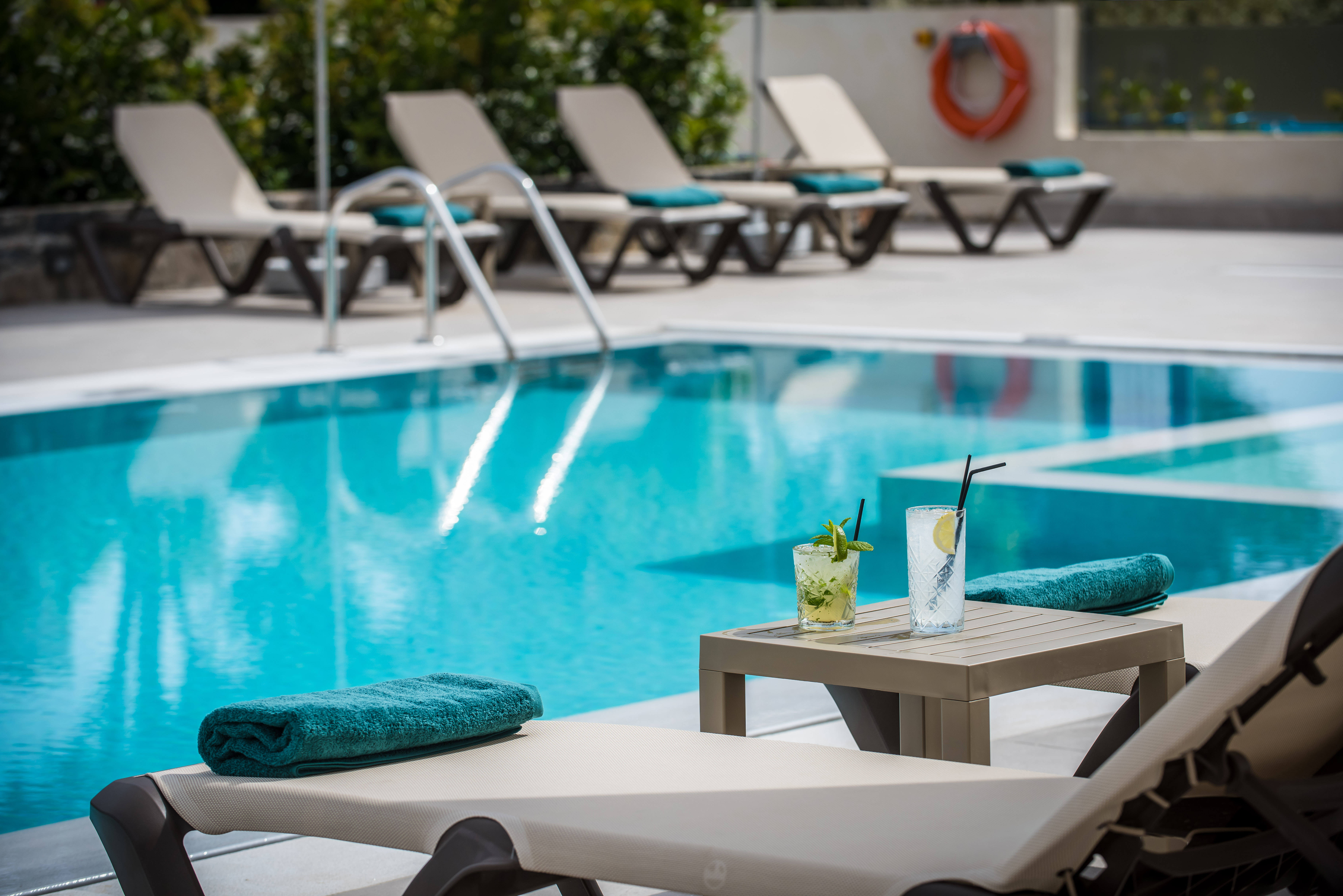 Petousis Hotel & Suites