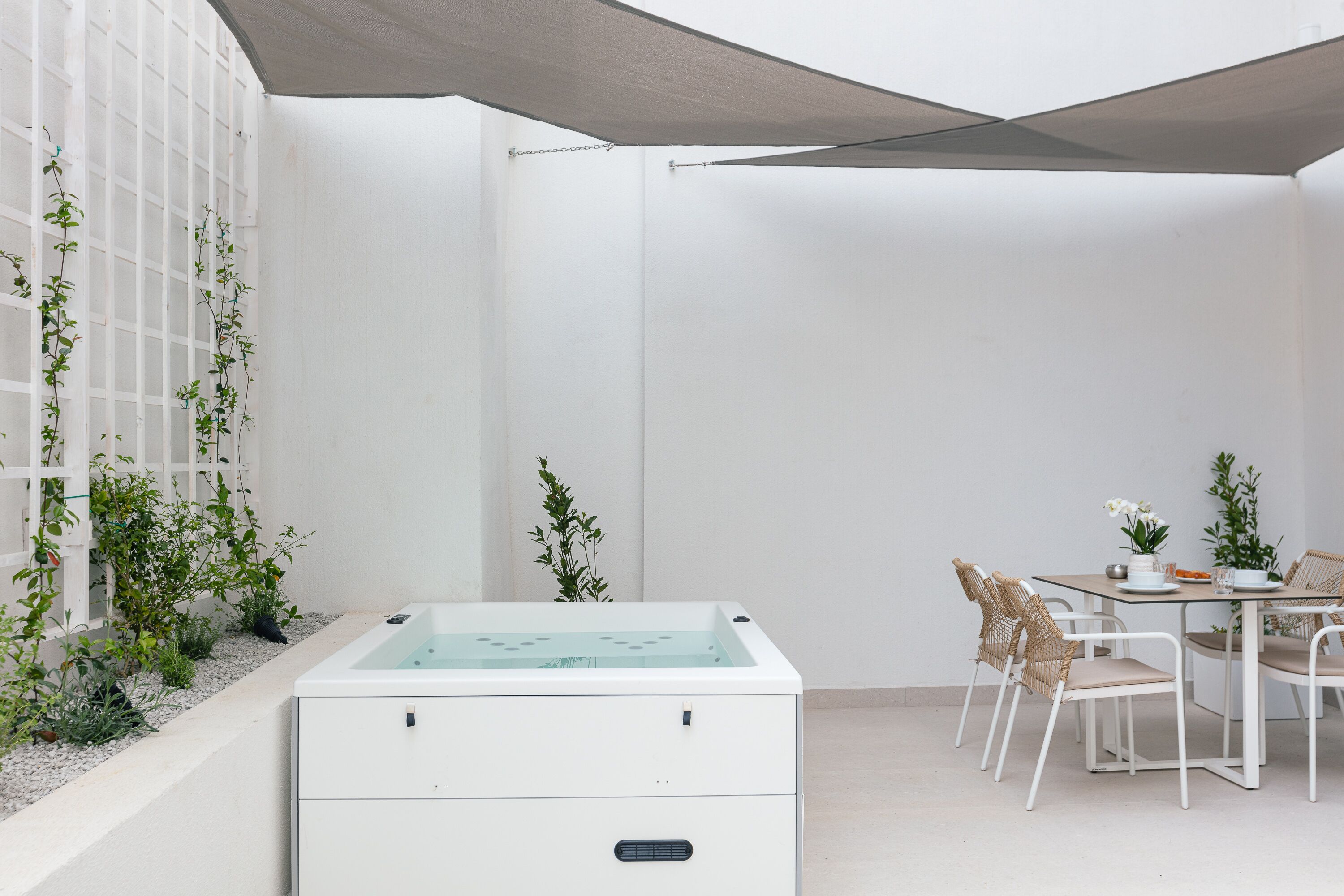 Porta Suites