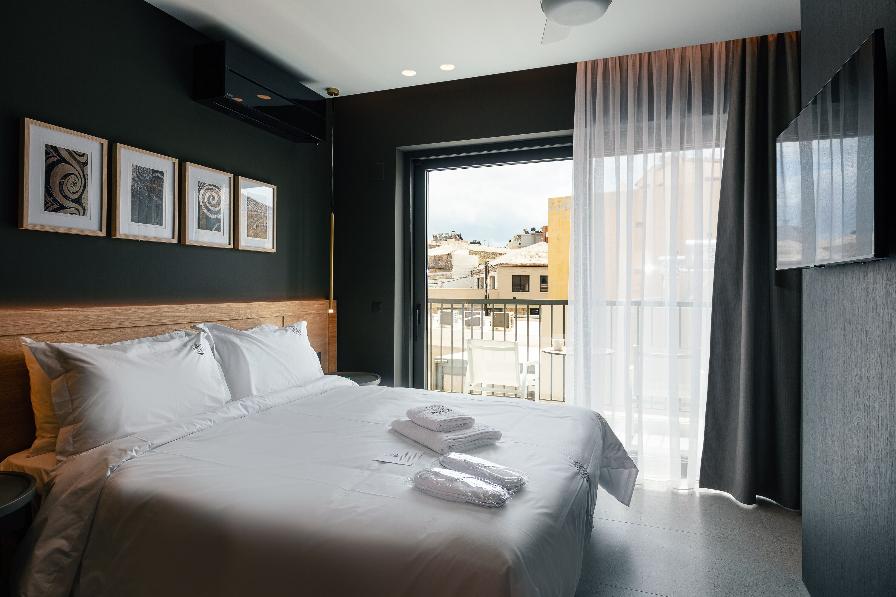 Porta Suites