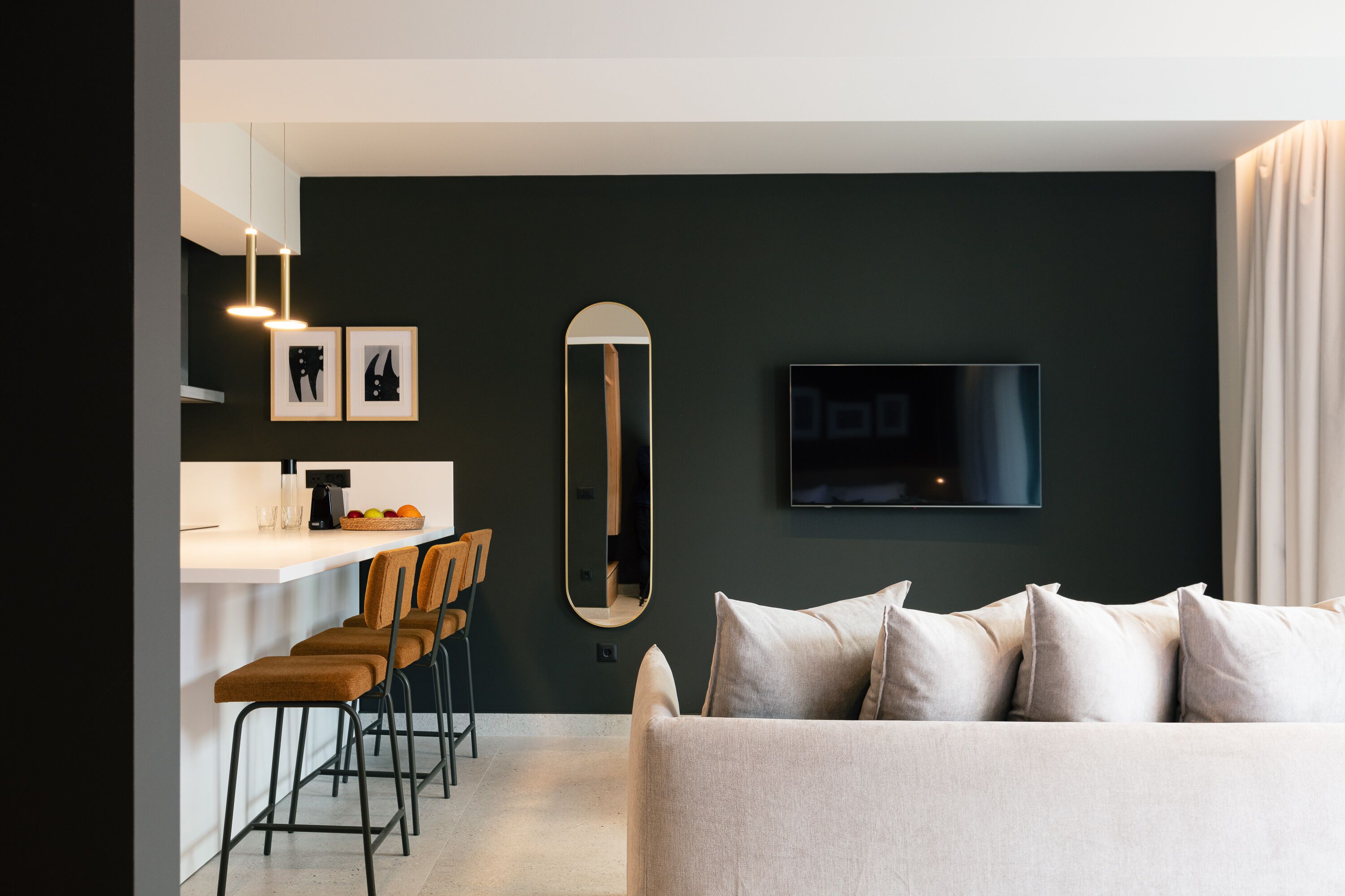 Porta Suites