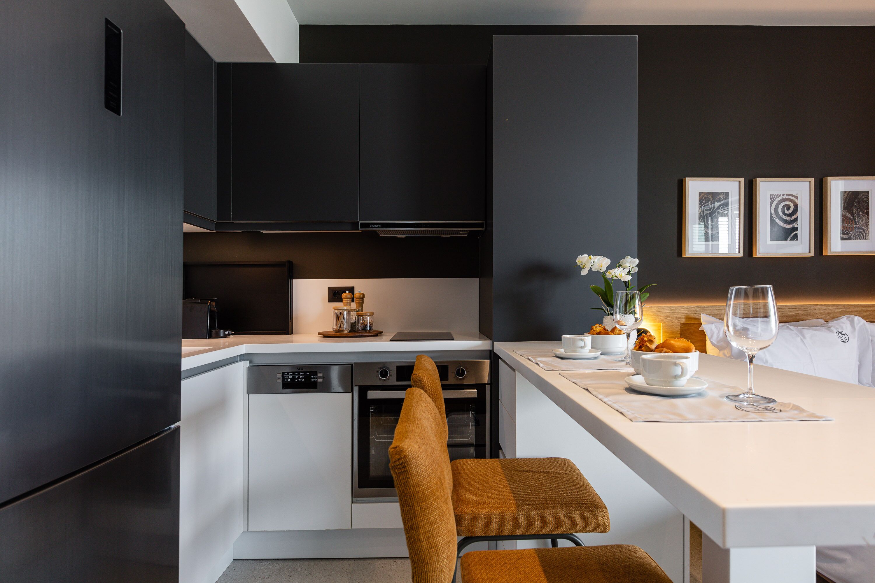 Porta Suites