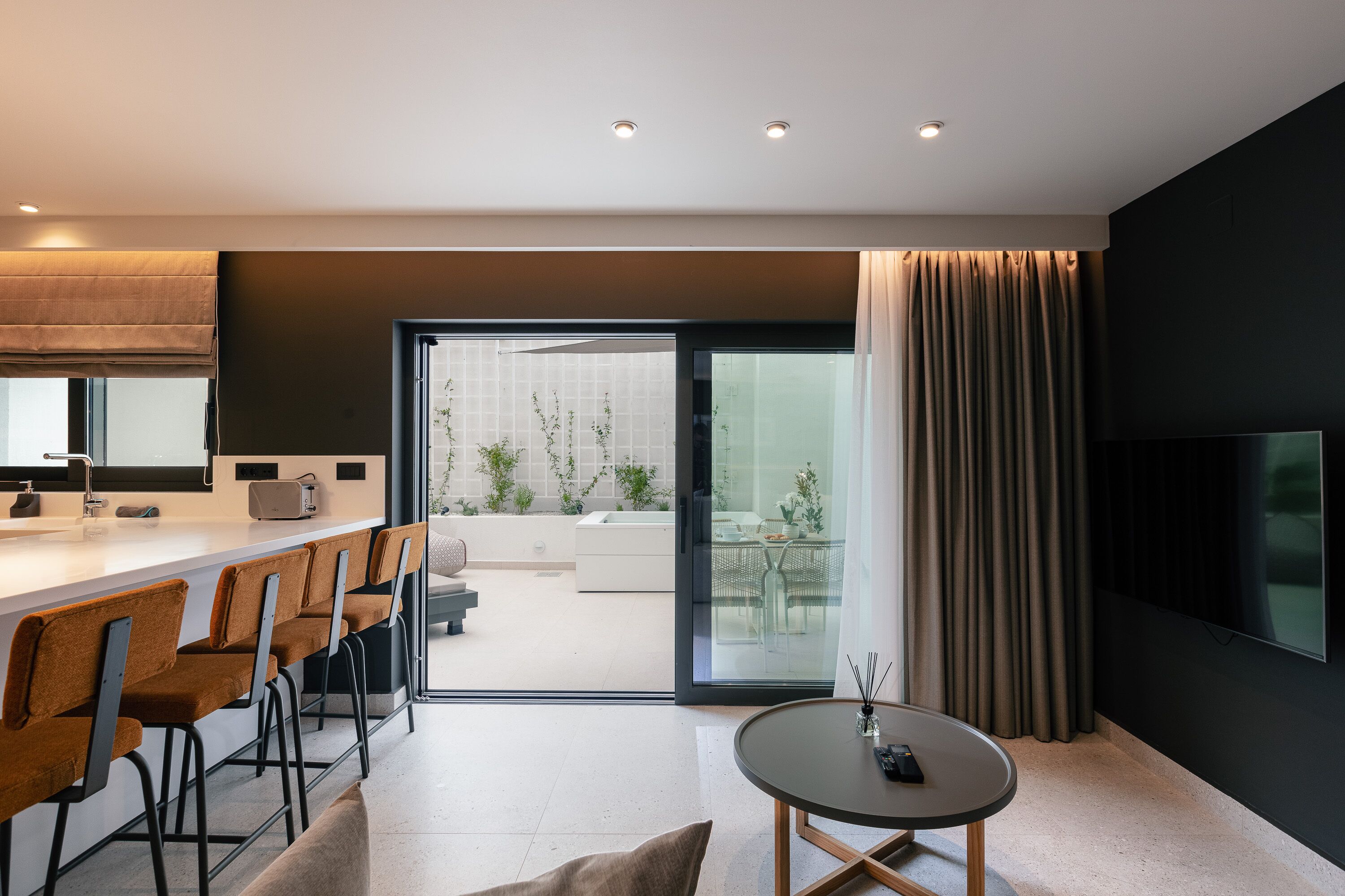 Porta Suites