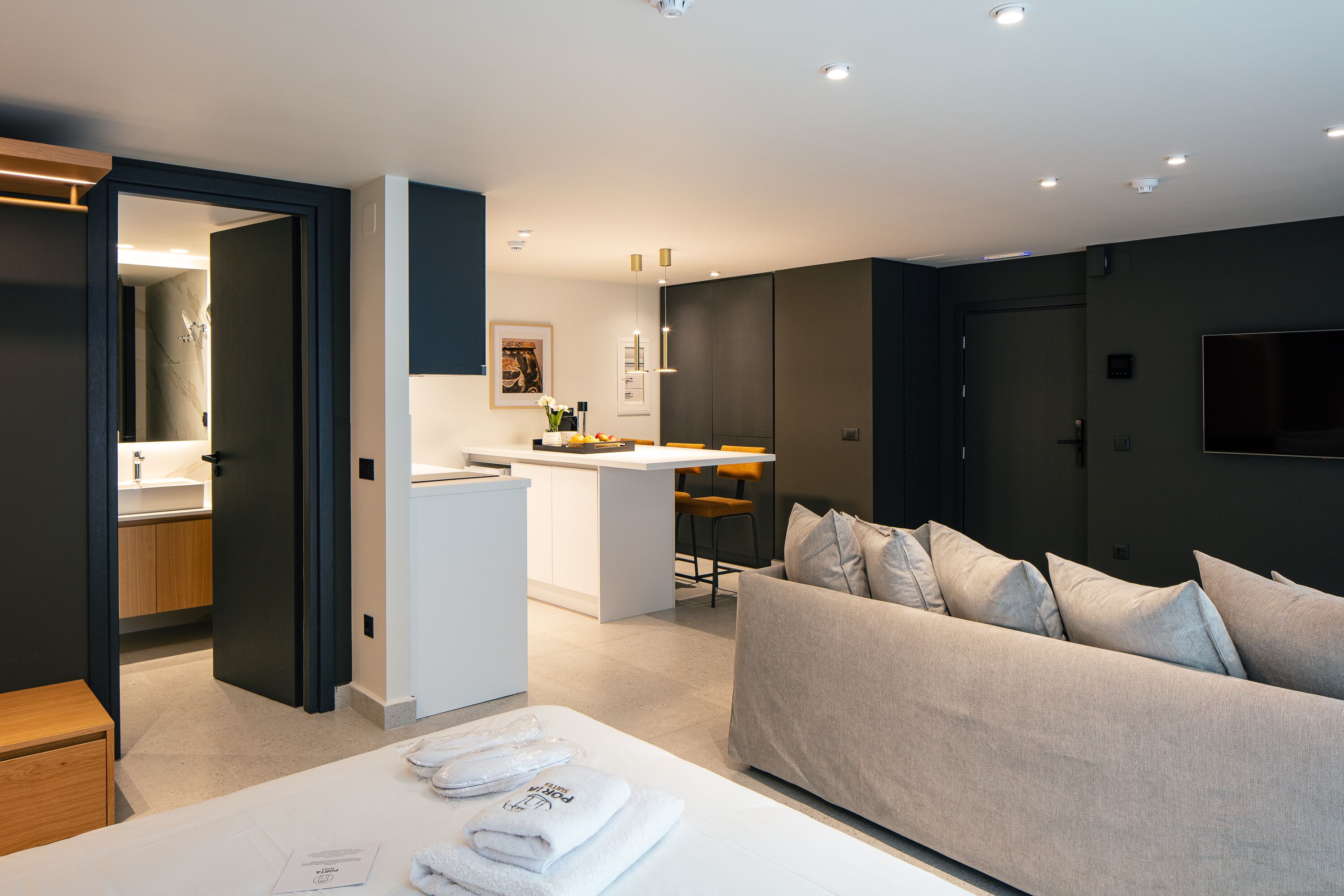 Porta Suites