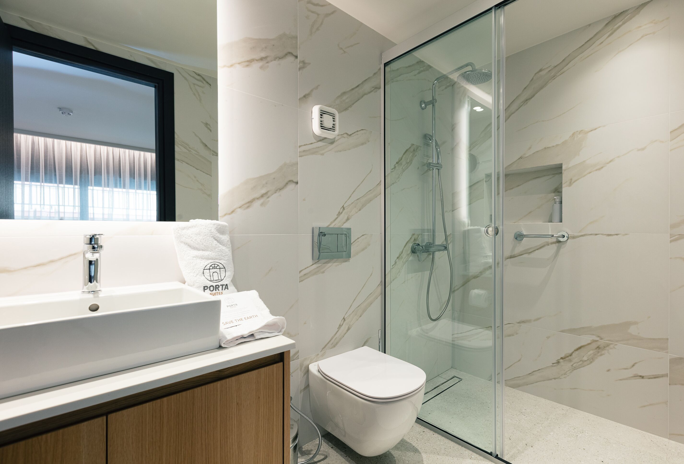Porta Suites