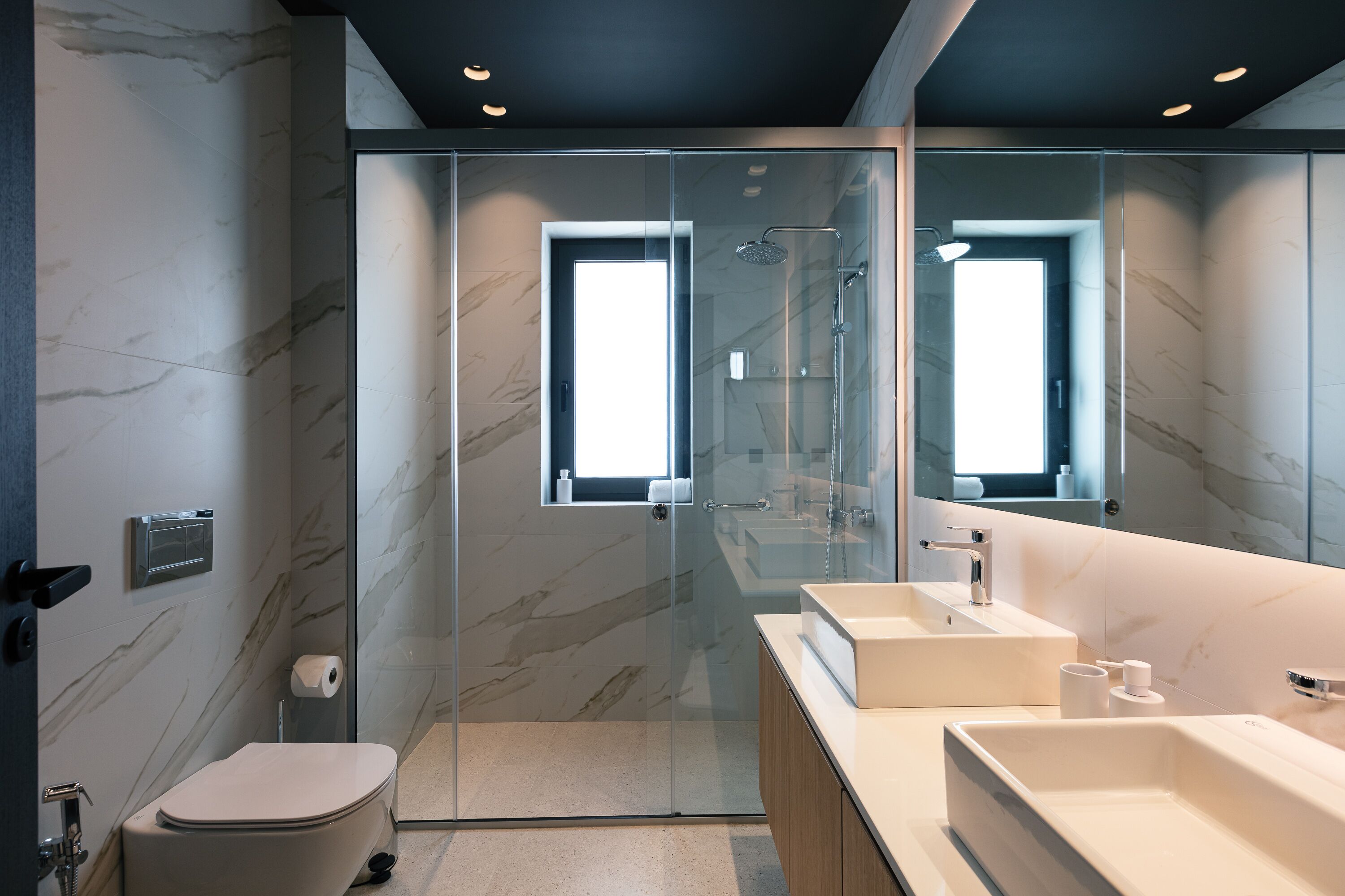 Porta Suites