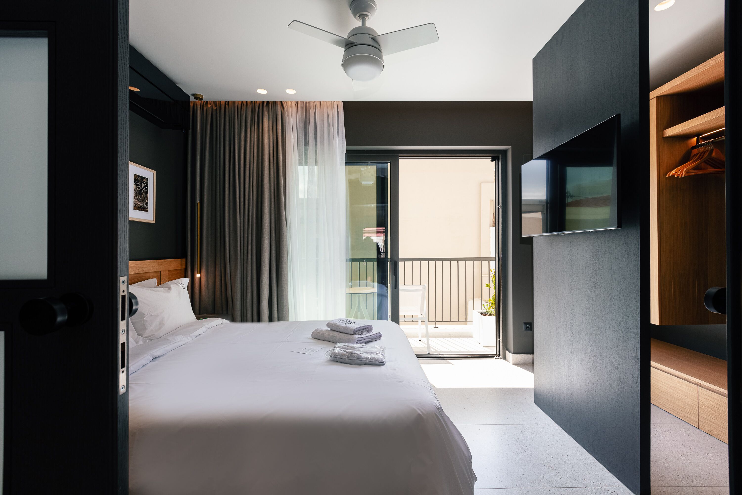 Porta Suites