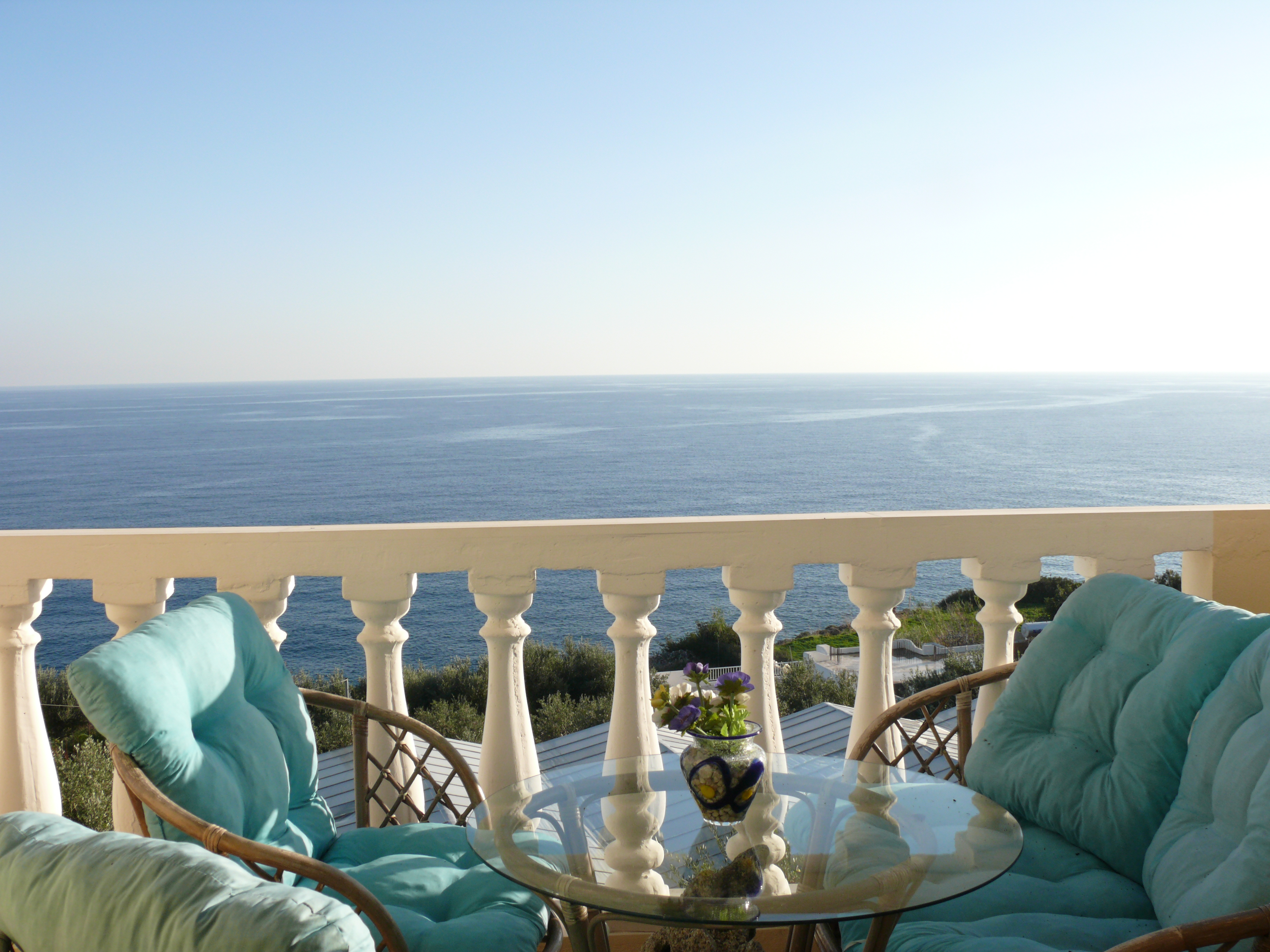 Achlia Apartments & Villas