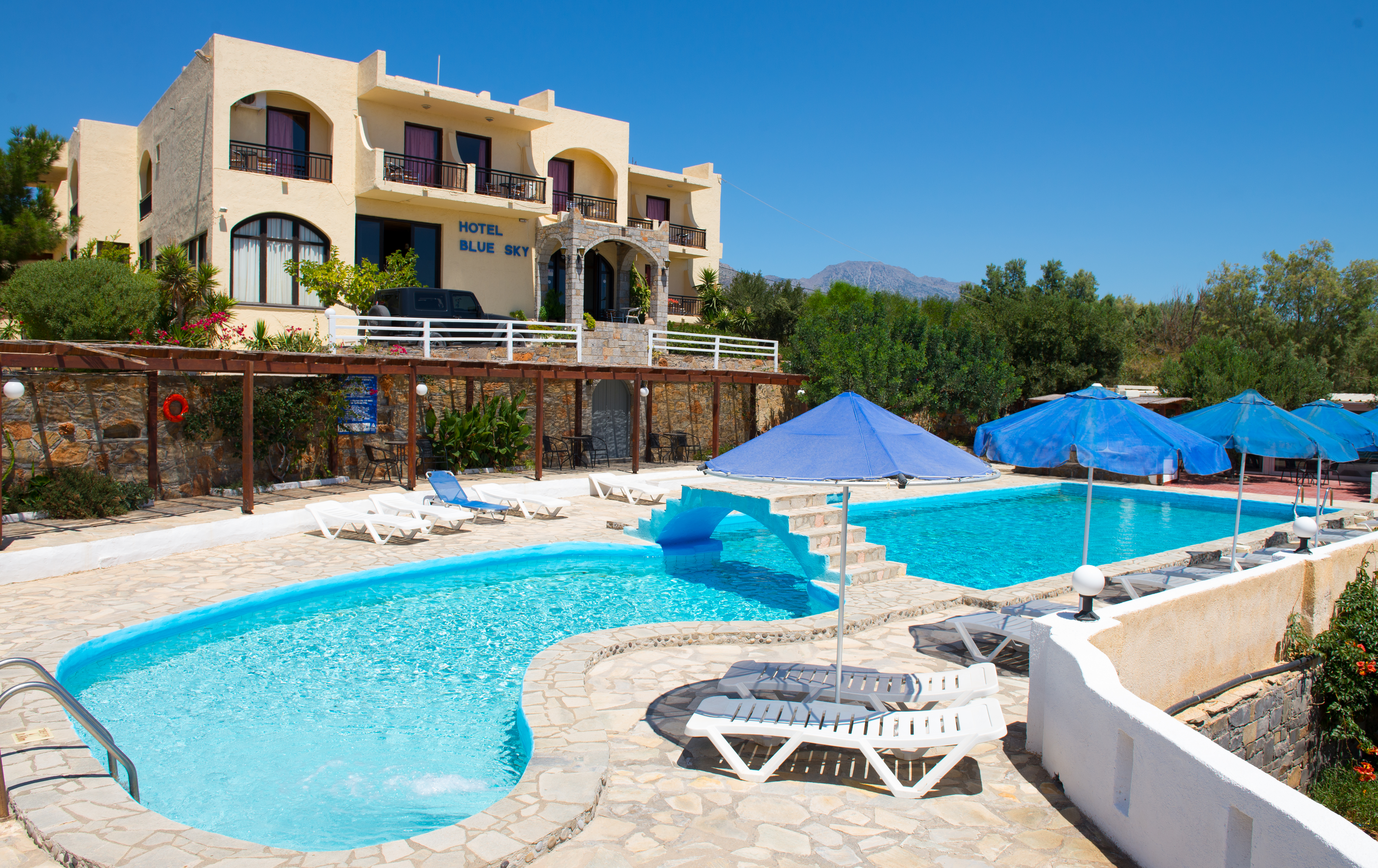 Blue Sky Hotel