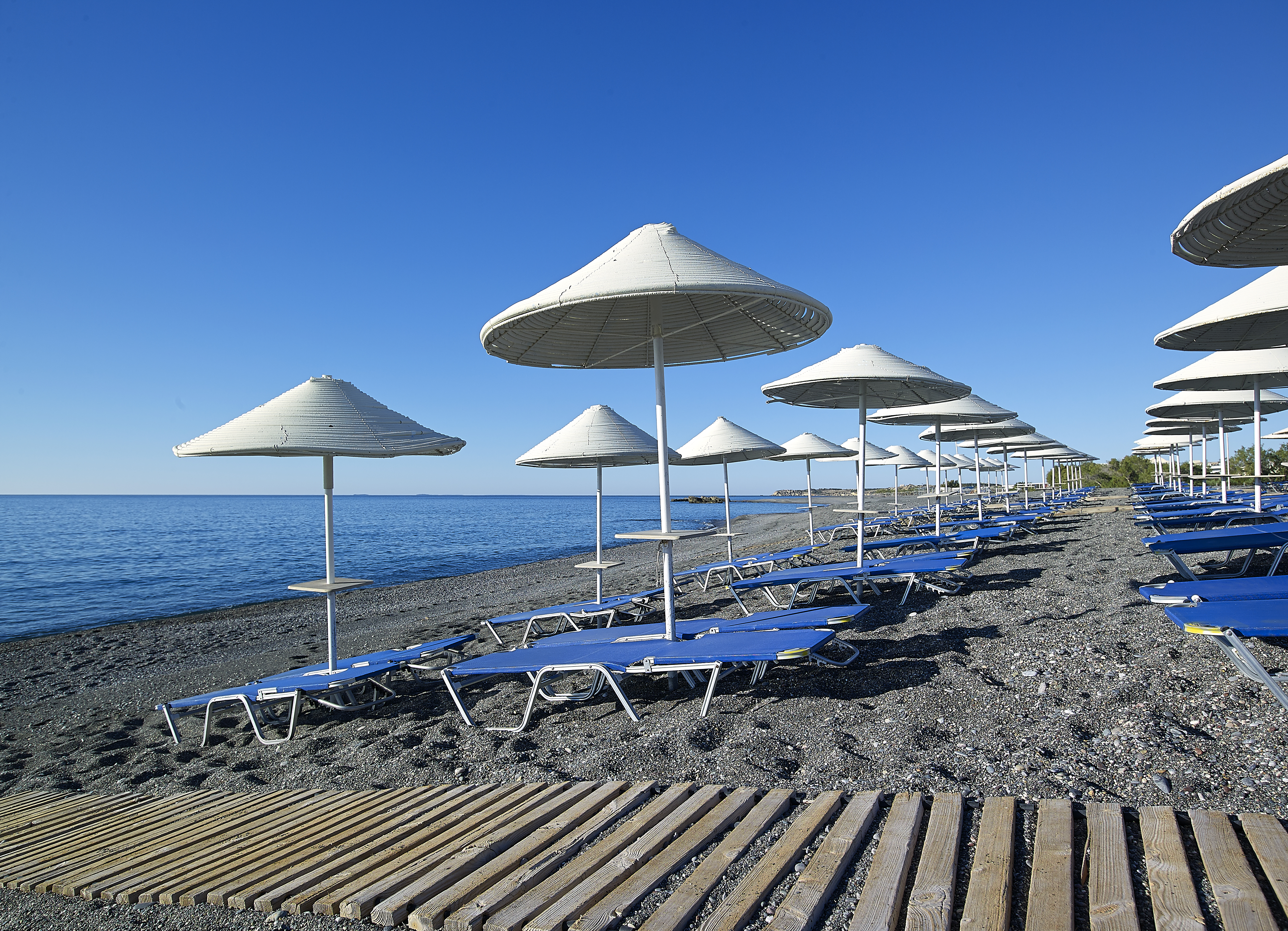 Coriva Beach Hotel & Bungalows