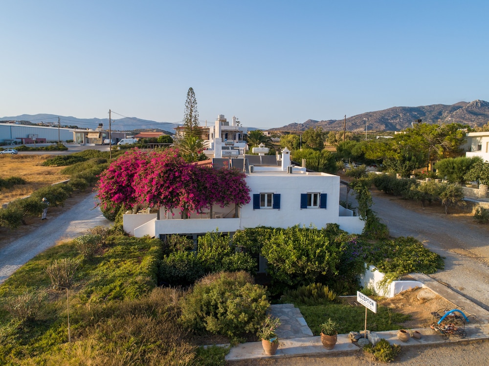 Margarita Apartments