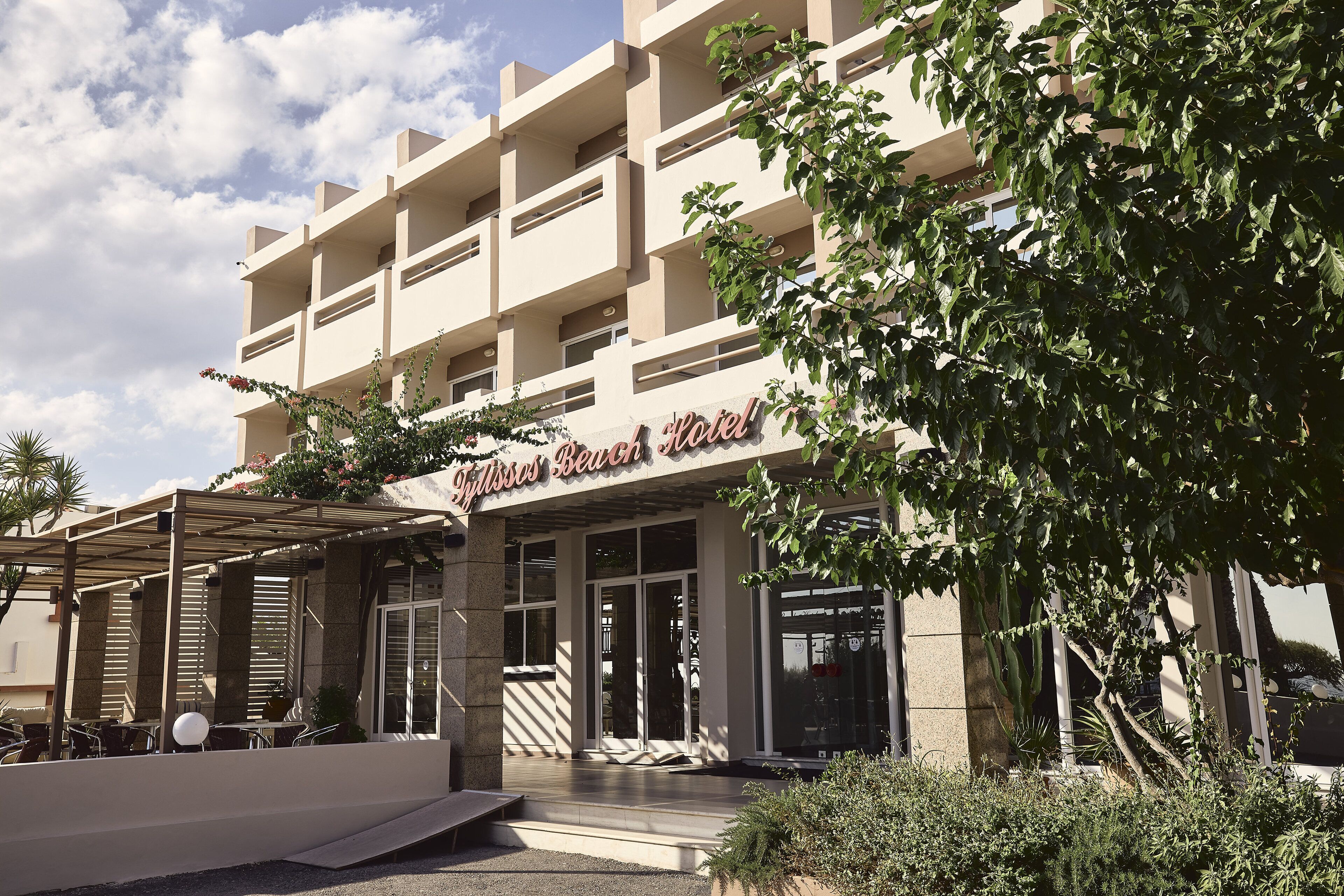 Tylissos Beach Hotel