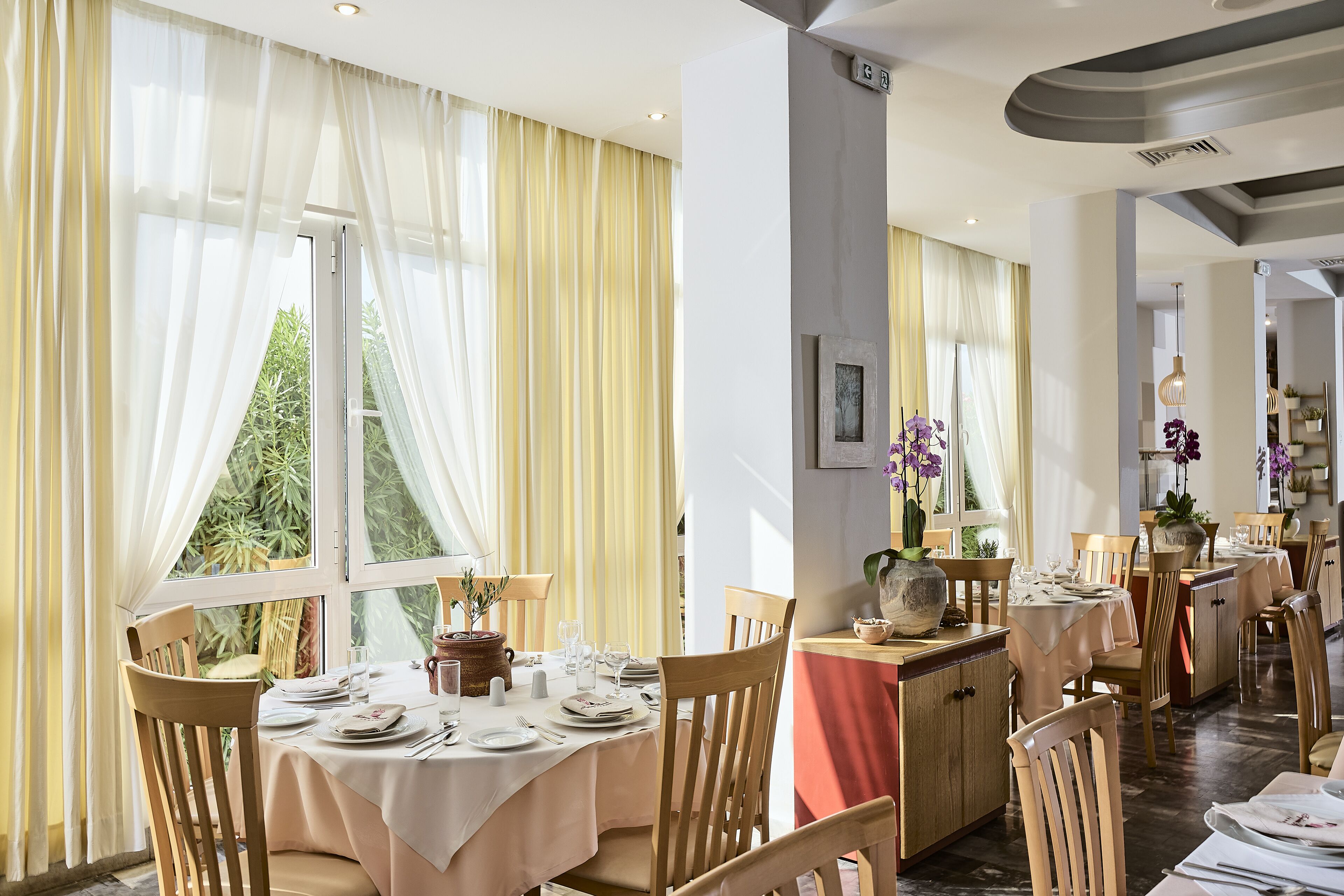 Tylissos Beach Hotel