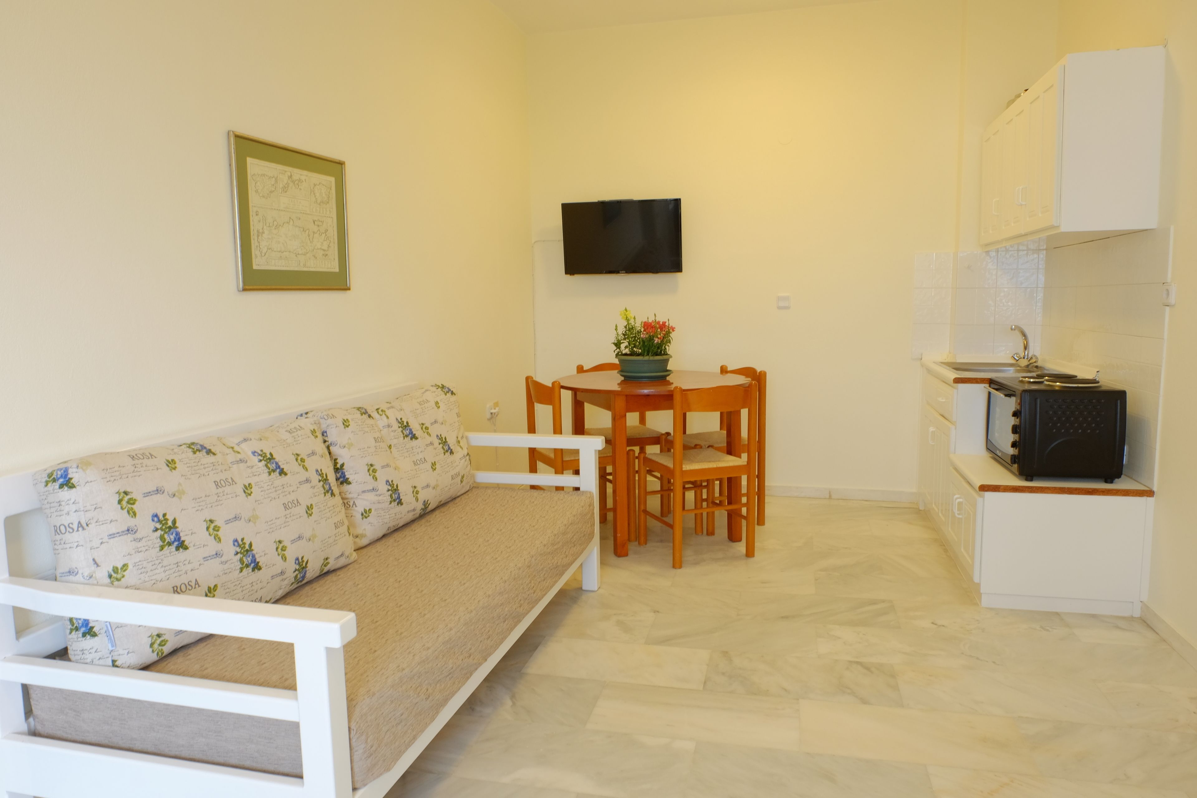 Dialinas Apartments
