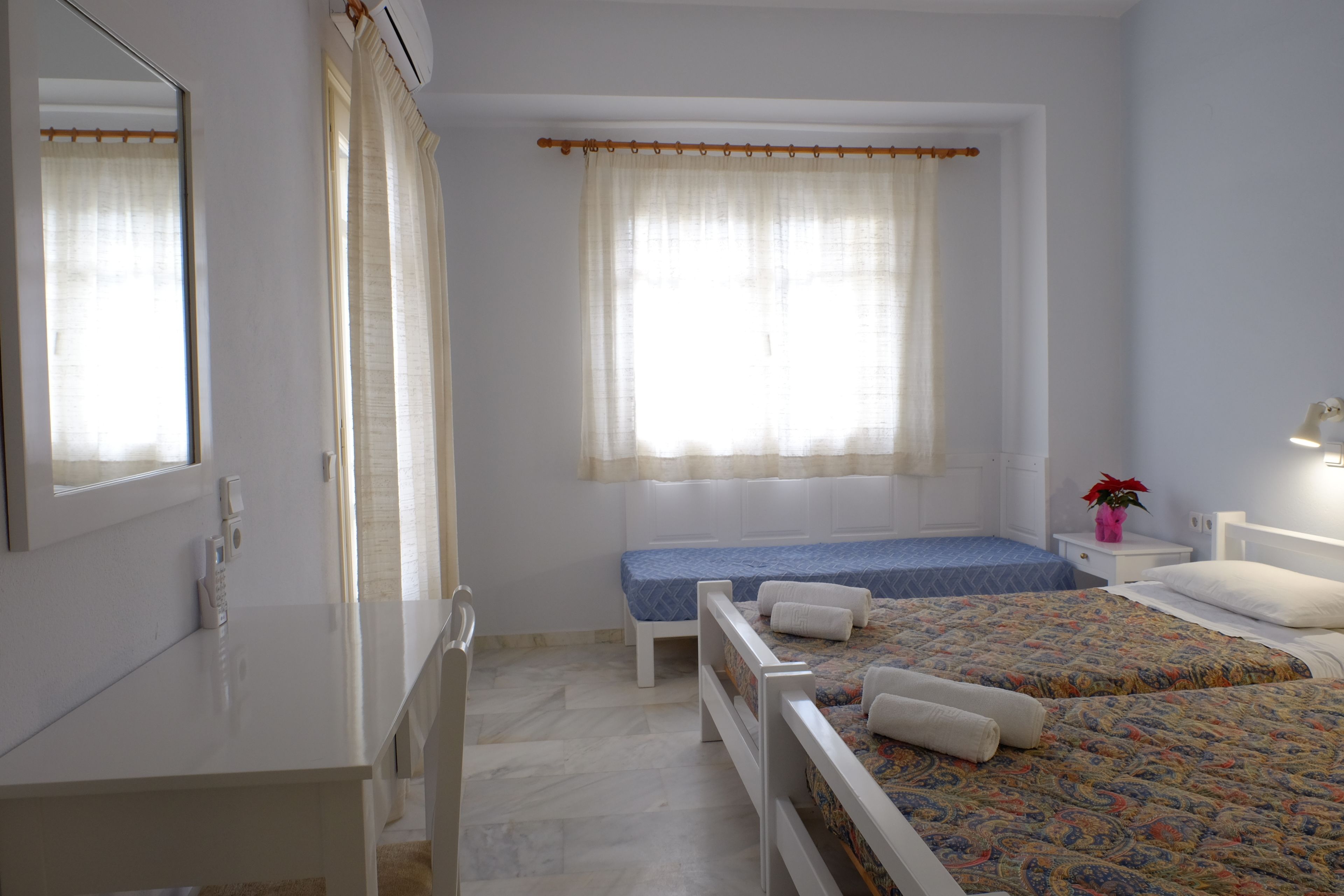 Dialinas Apartments