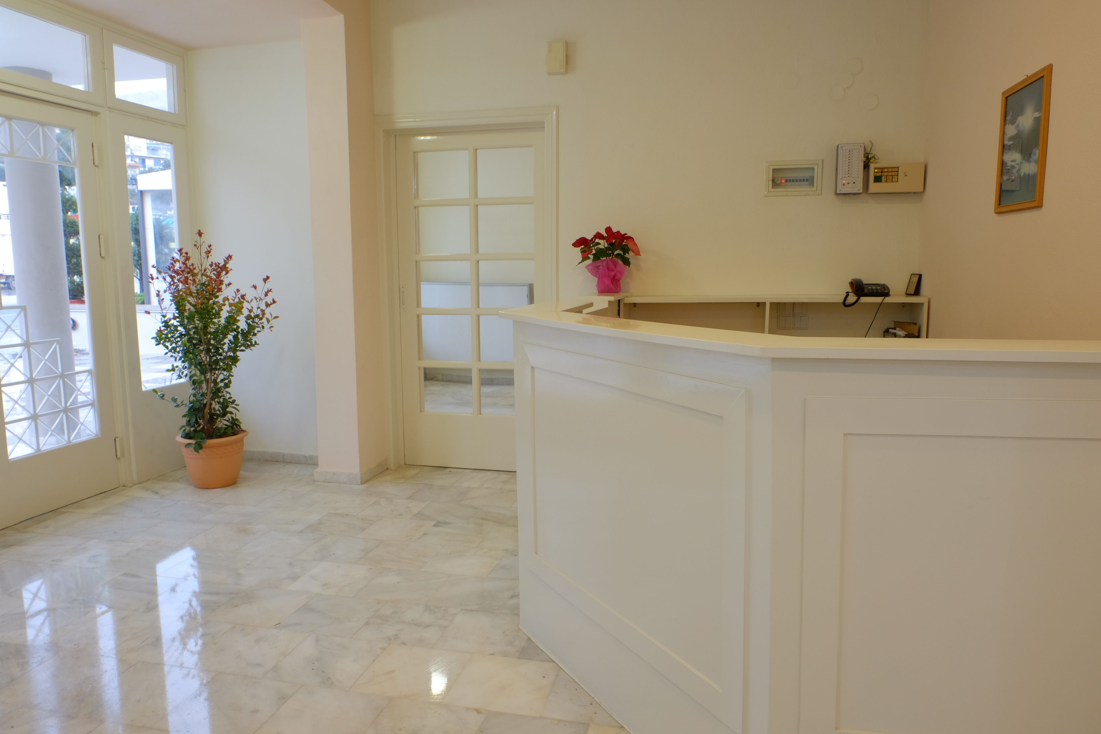 Dialinas Apartments