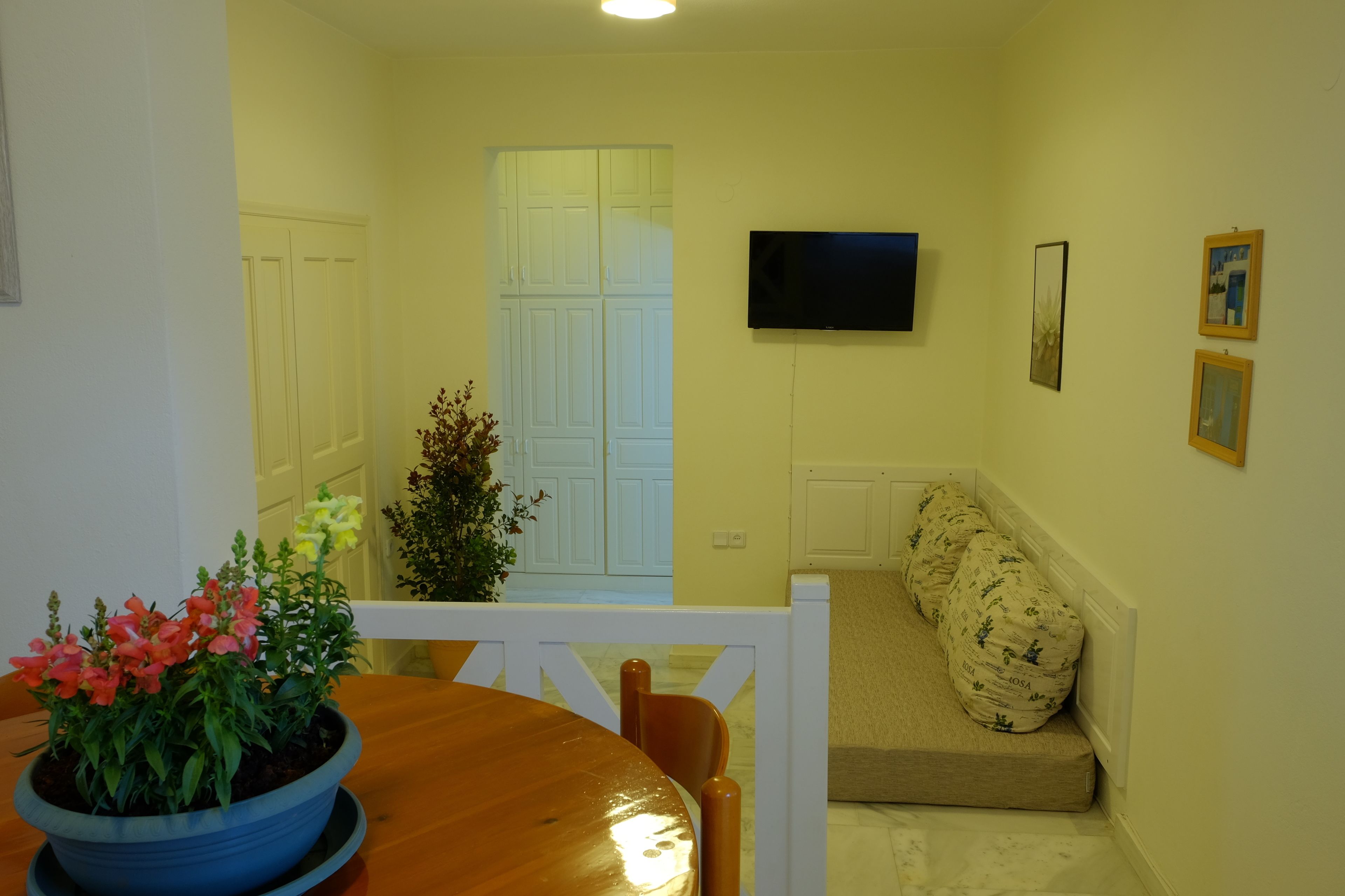 Dialinas Apartments