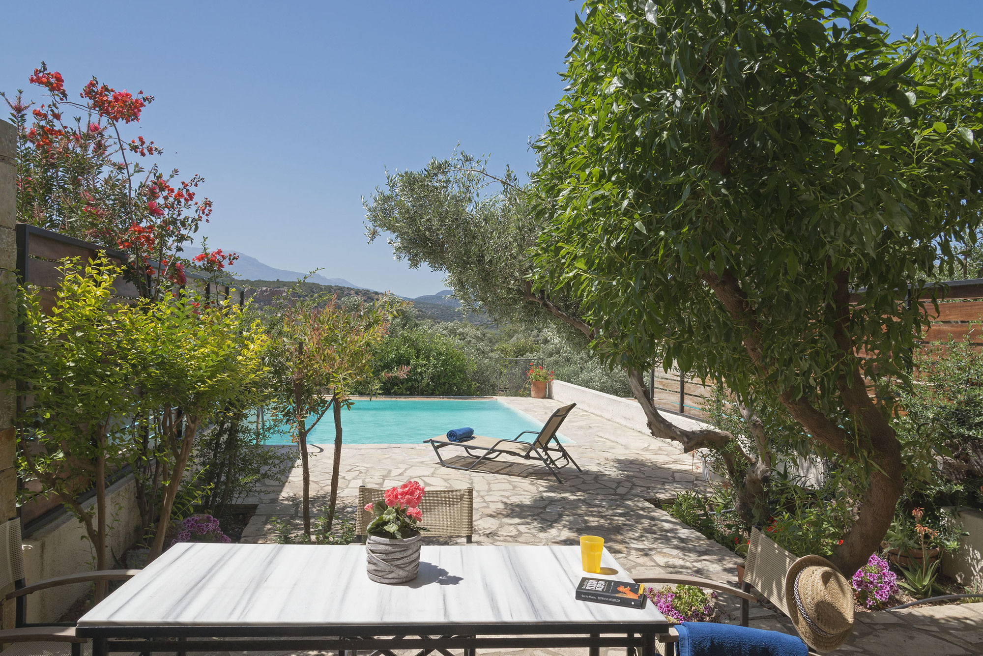 Istron Villas